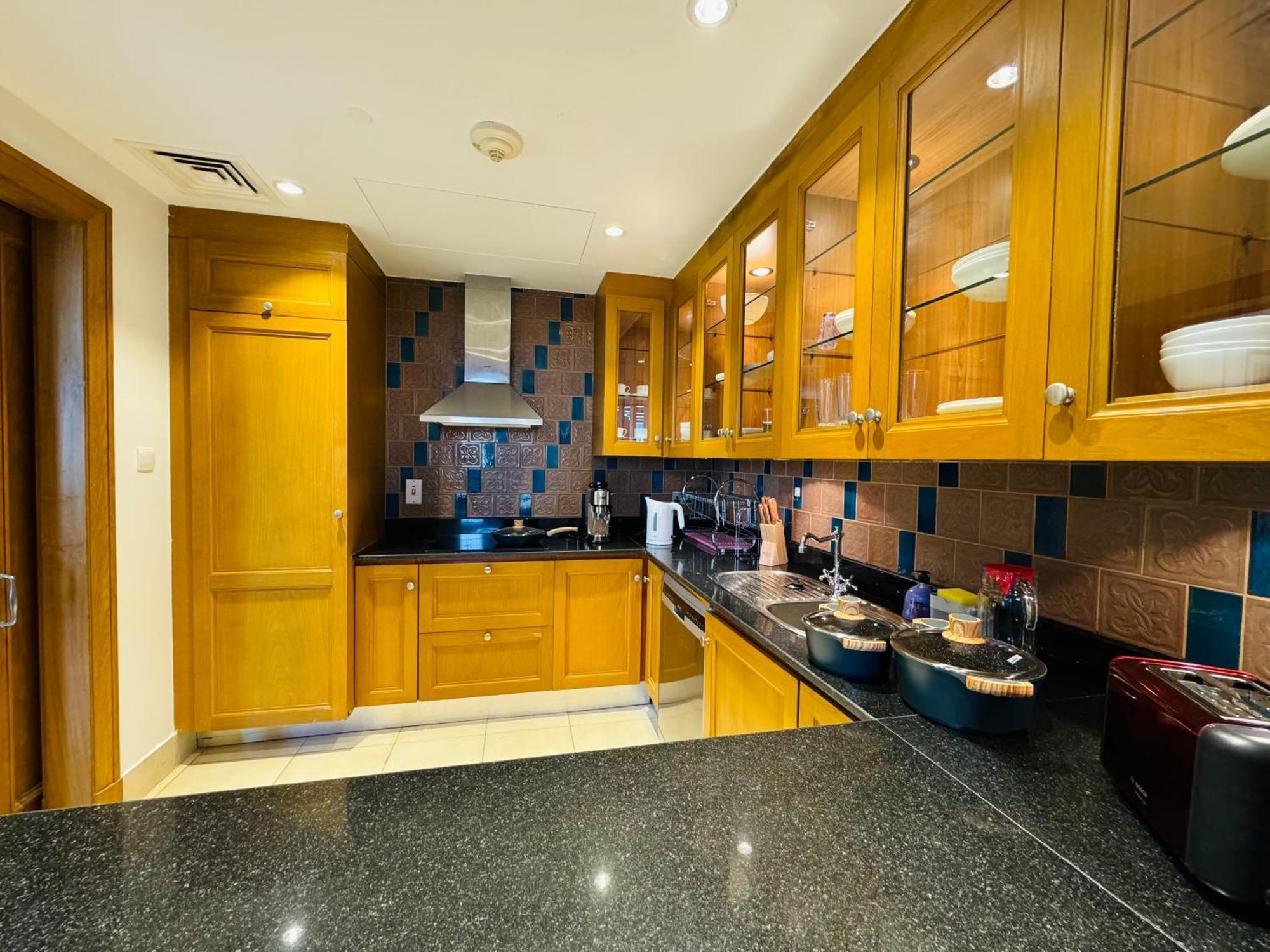 Burj Khalifa Downtown Luxury 2 Bed Close To Mall Apartment