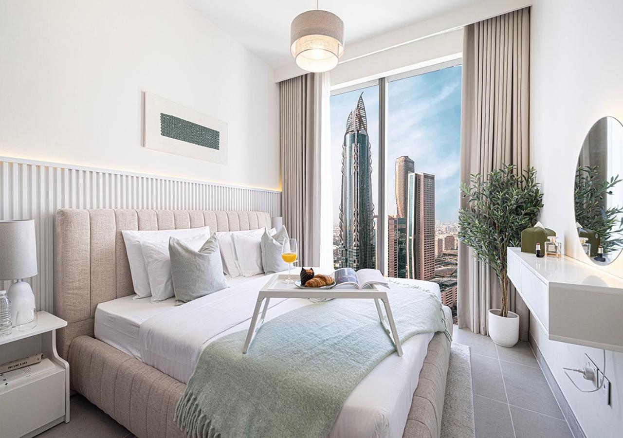Apartment Kinfolk Homes - 5-star Family Stay, 8 Minutes Walk To Mall & Burj Khalifa