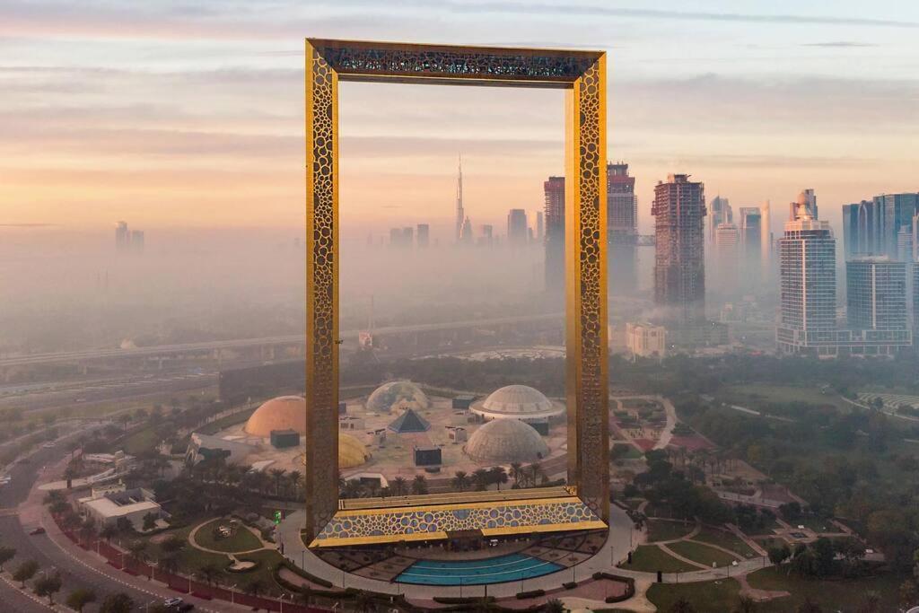 Kinfolk Homes - 5-star Family Stay, 8 Minutes Walk To Mall & Burj Khalifa Apartment *