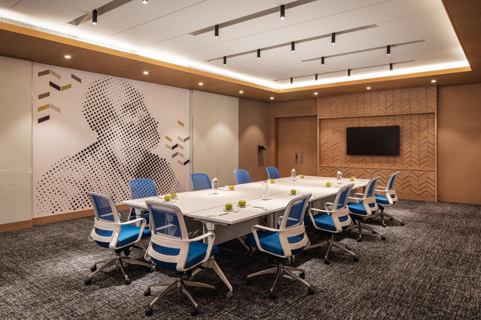 Hotel & - Science Park By Ihg
