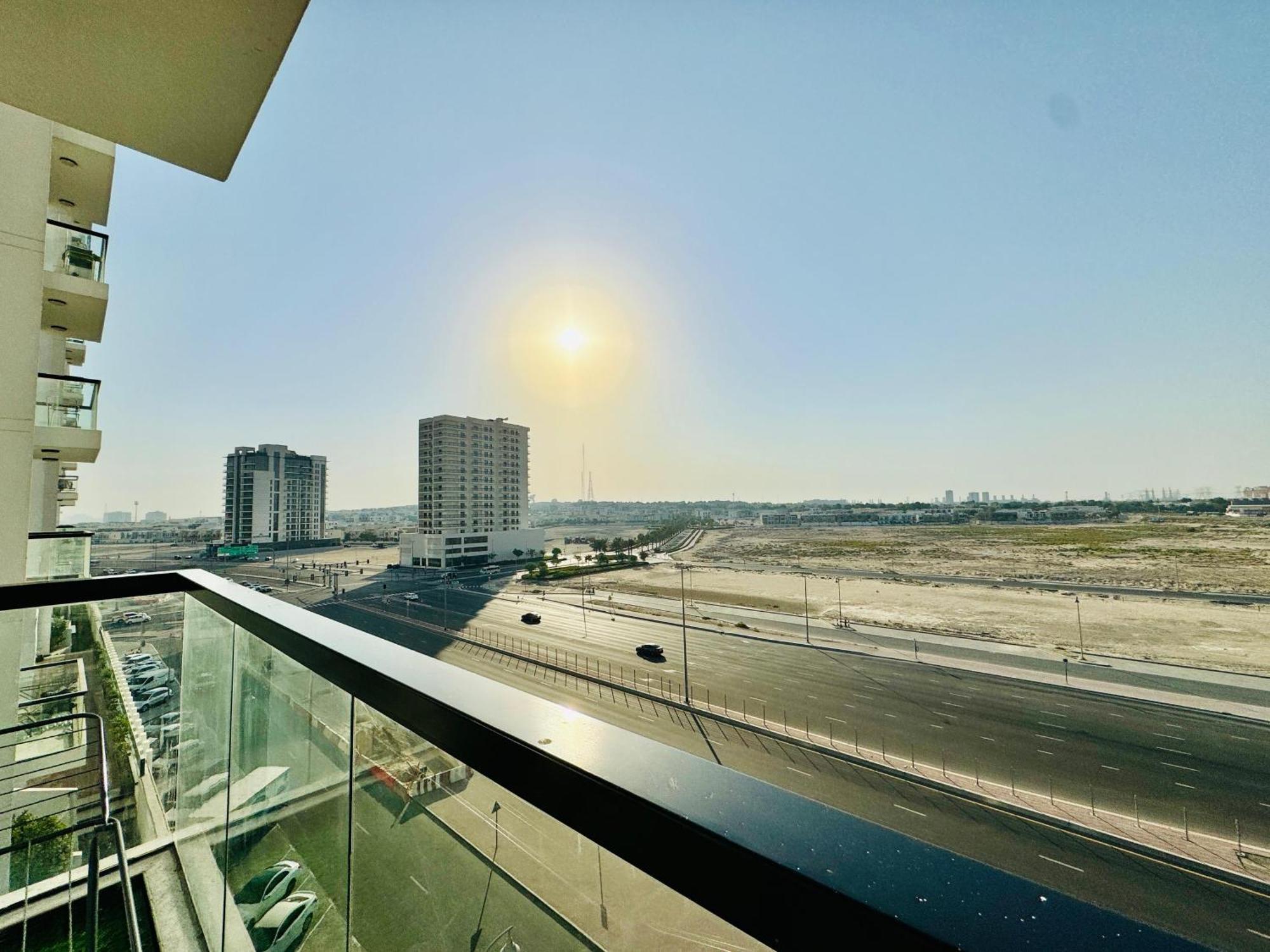 Glamz By Danube Apartment *