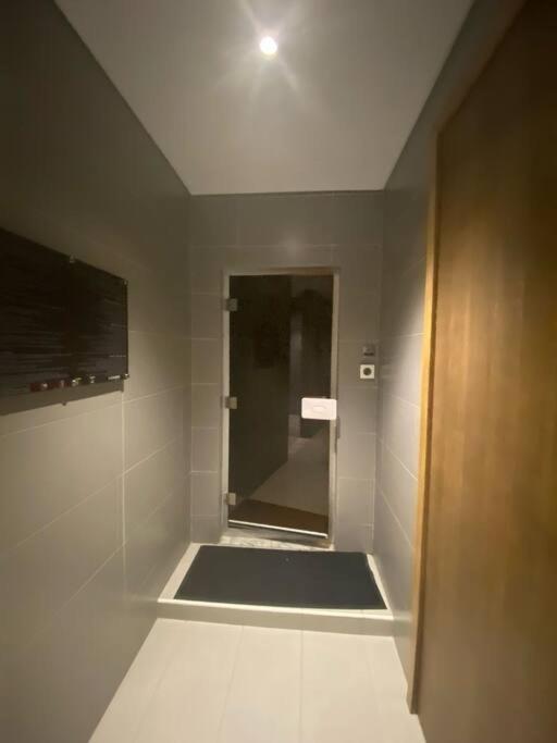 Apartment Stunning 2br With Spa, Pool, Gym, Playground