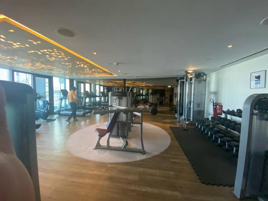 Stunning 2br With Spa, Pool, Gym, Playground * Dubai
