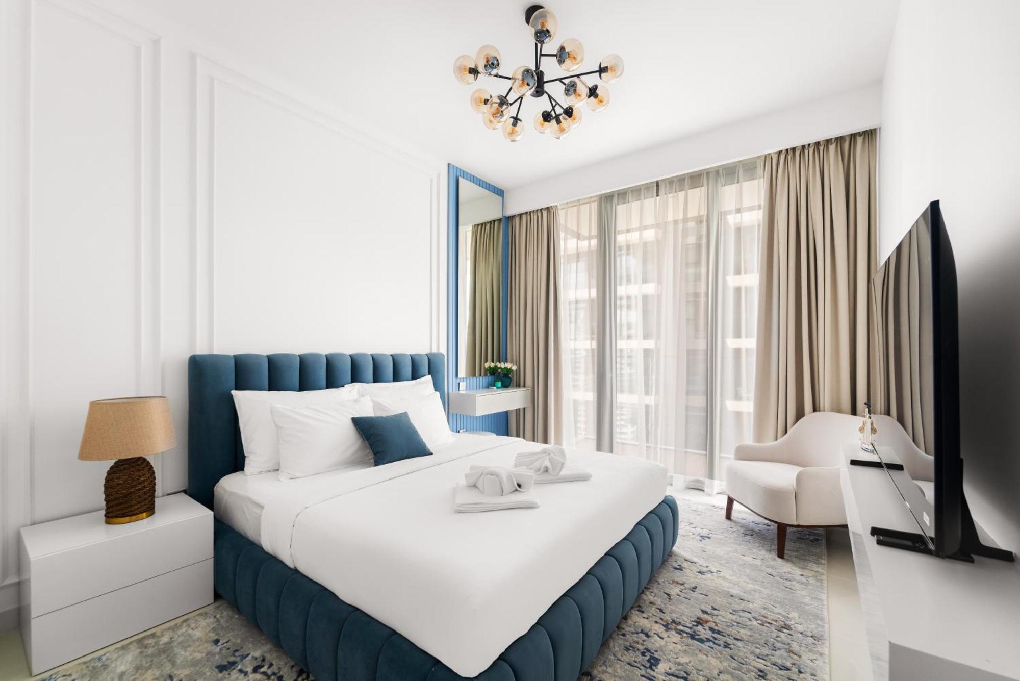 Apartment Luxury Emaar Beachfront Beach Isle 1