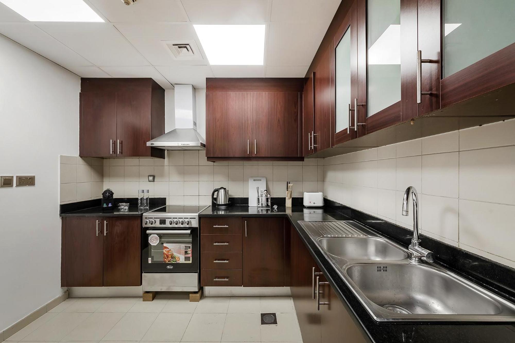 Apartment Beautiful 2br 2 Min Amwaj Jbr *