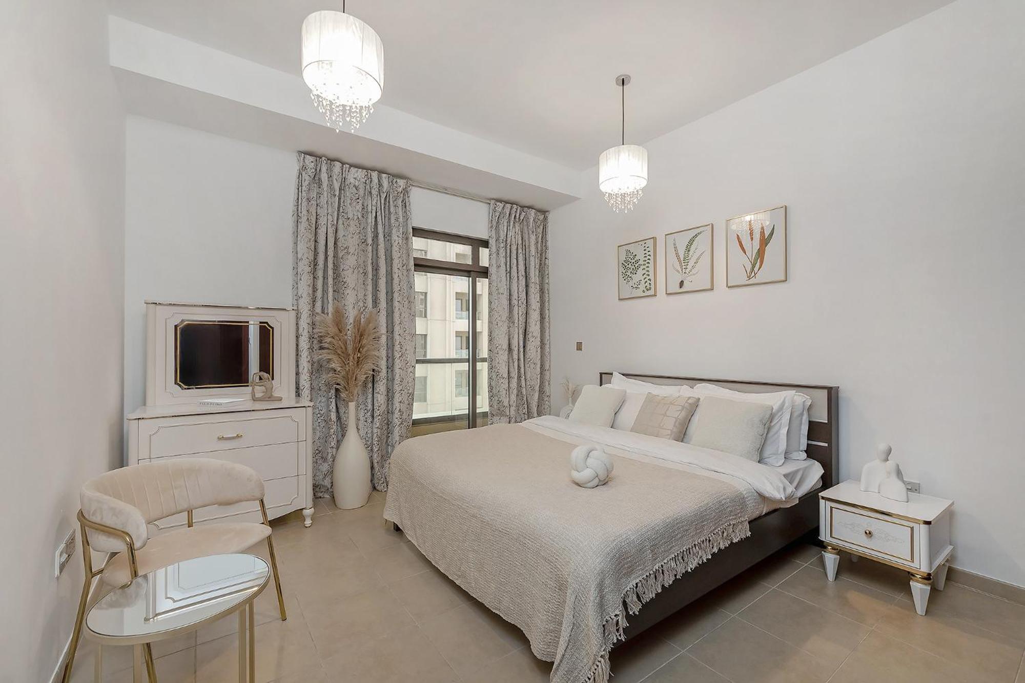 Beautiful 2br 2 Min Amwaj Jbr Apartment Dubai