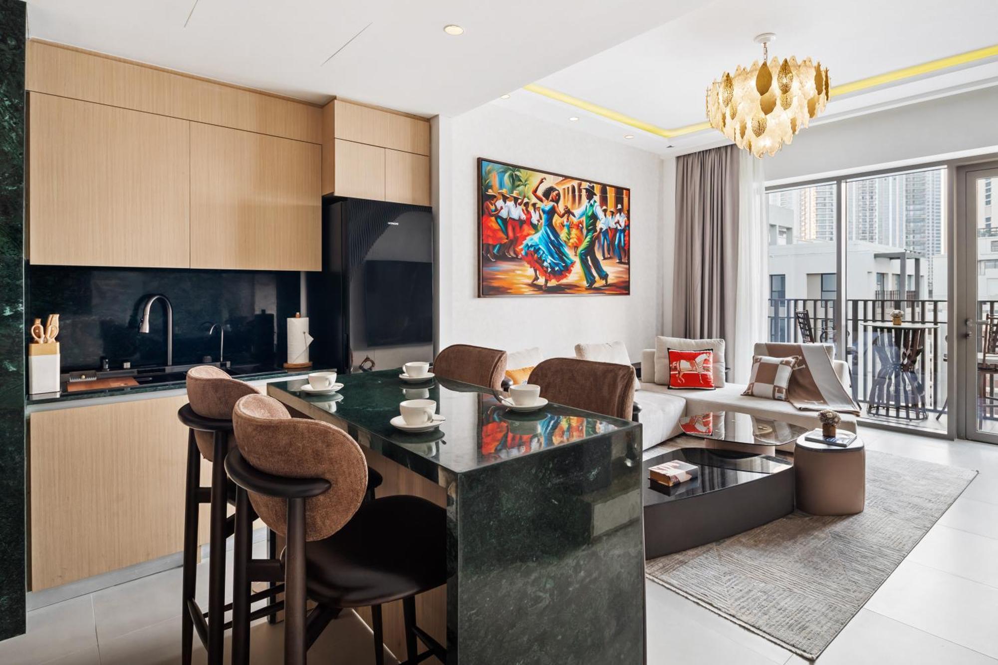 Stylish Poolside In Creek Harbour - By Dustay Apartment *