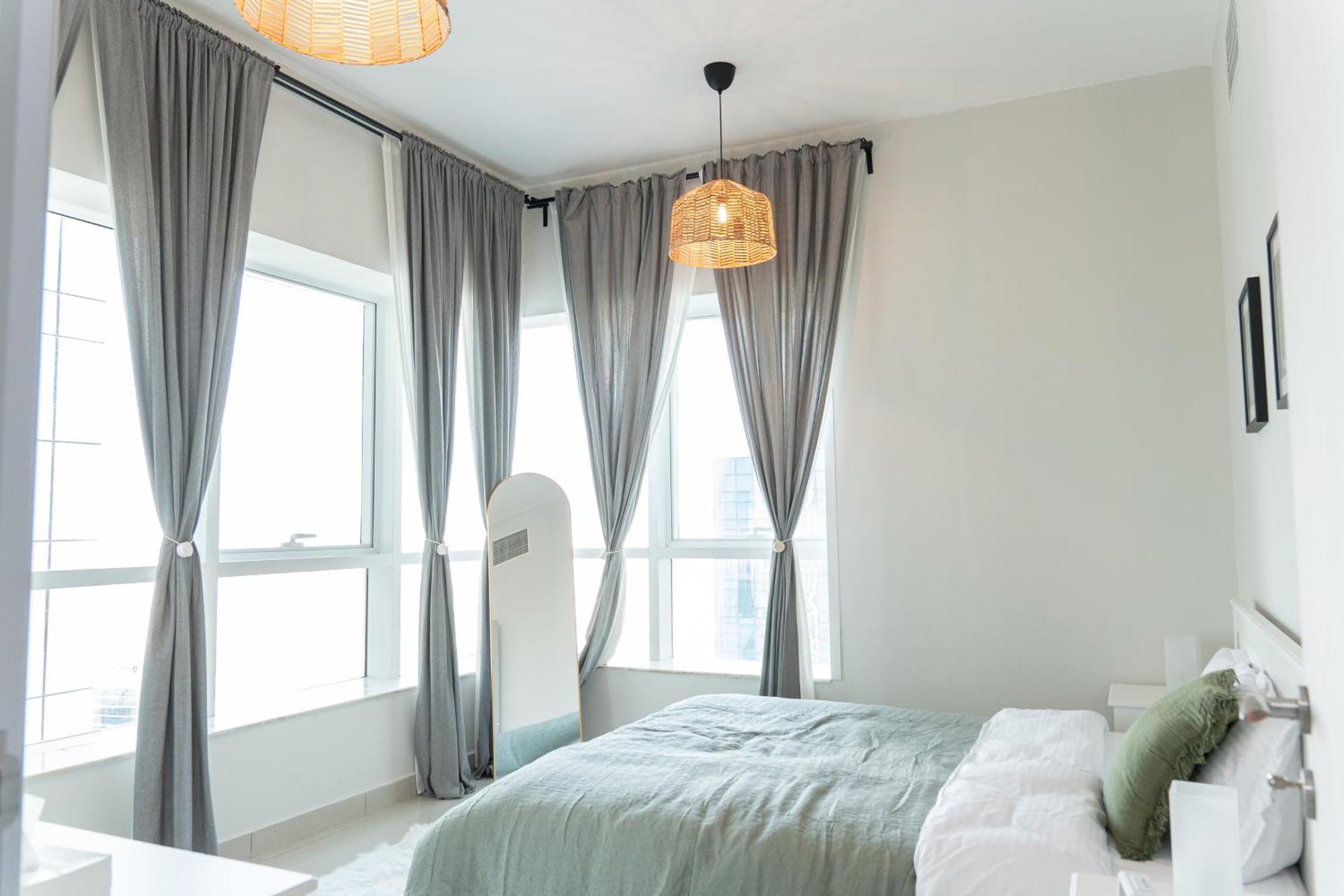 Pineapple Xpress Hostel Dubai