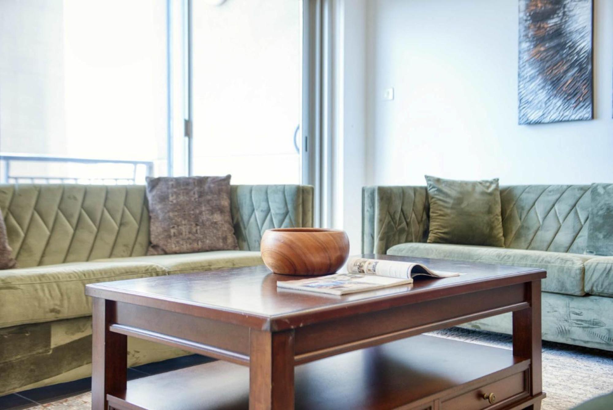 Dream Apartments- Emaar Towers - Rega Al Buteen Dubai