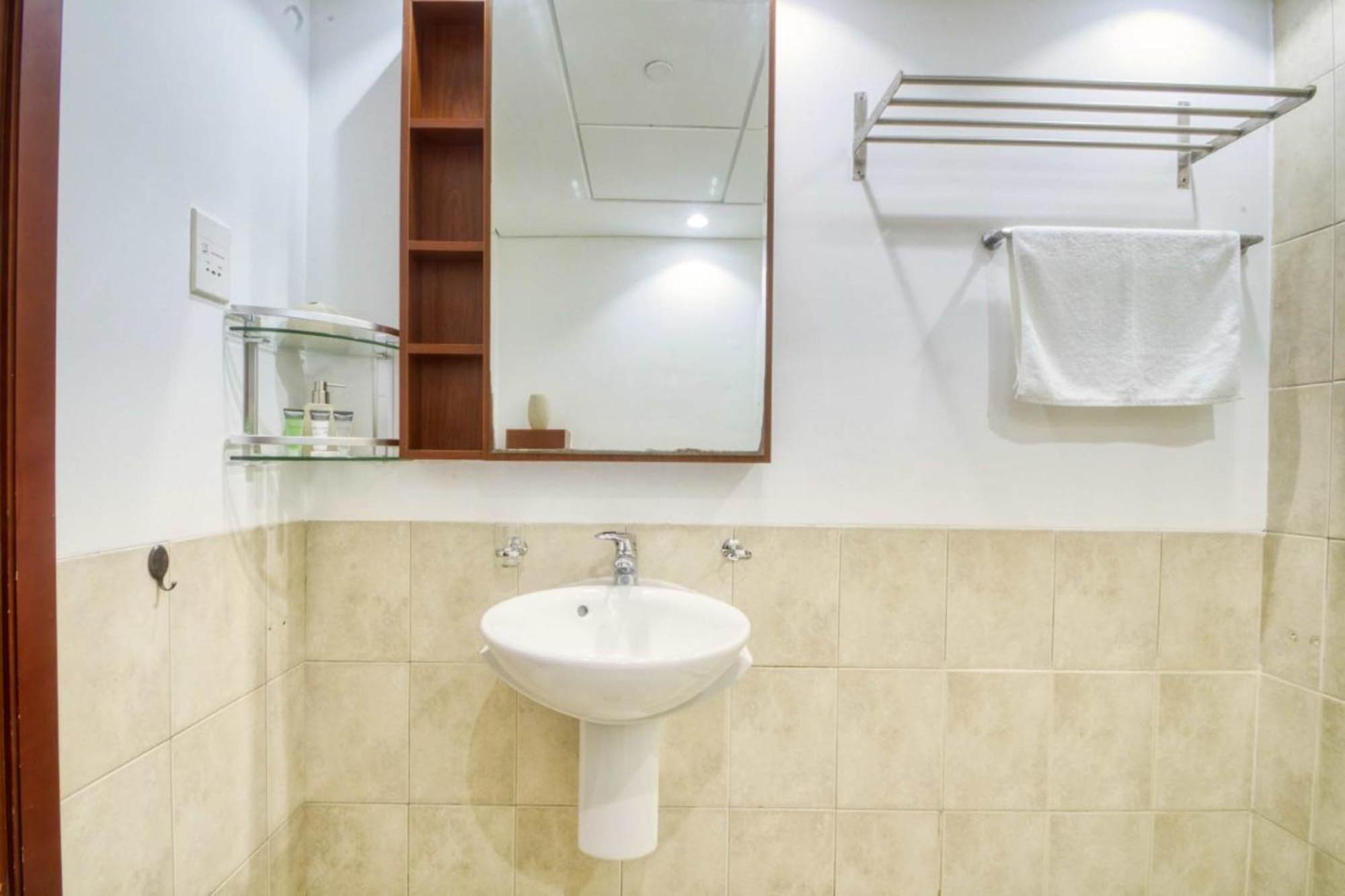 Dream Apartments- Emaar Towers - Rega Al Buteen *