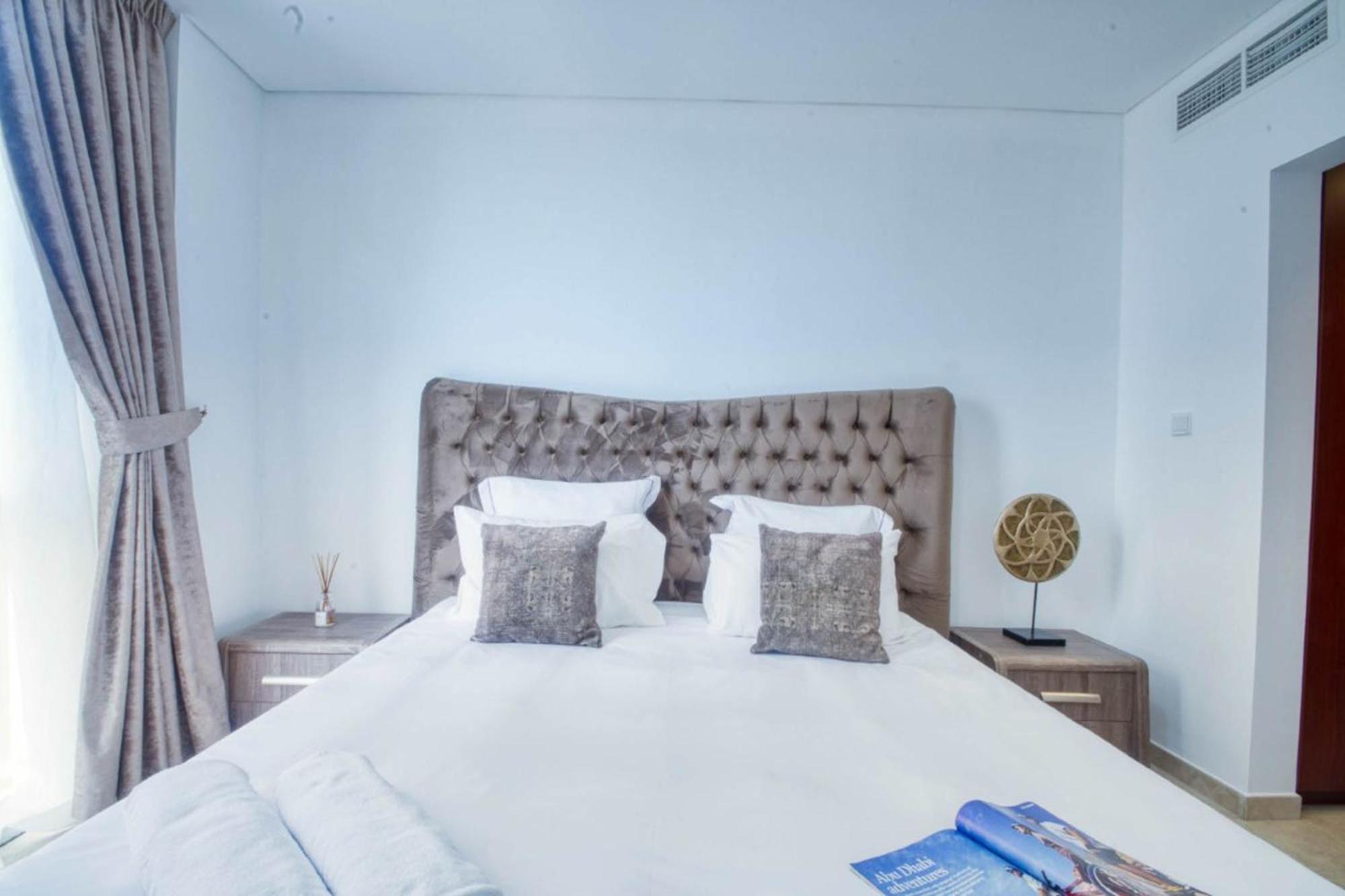 Apartment Dream Apartments- Emaar Towers - Rega Al Buteen Dubai