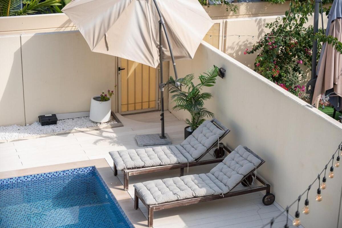 Luxurious 3-bedroom With Private Pool At Springs 10 * Dubai
