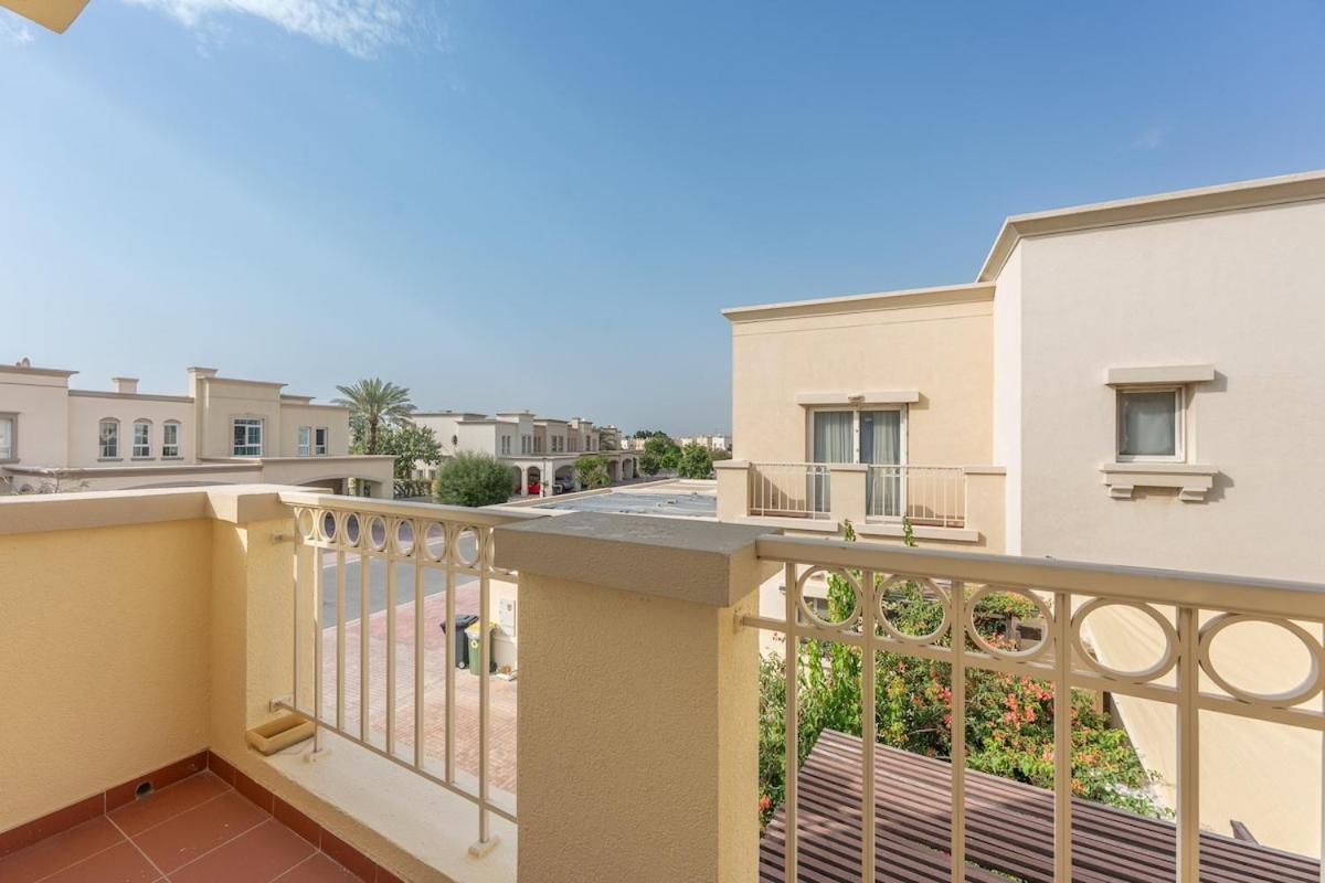 Luxurious 3-bedroom With Private Pool At Springs 10 Villa *