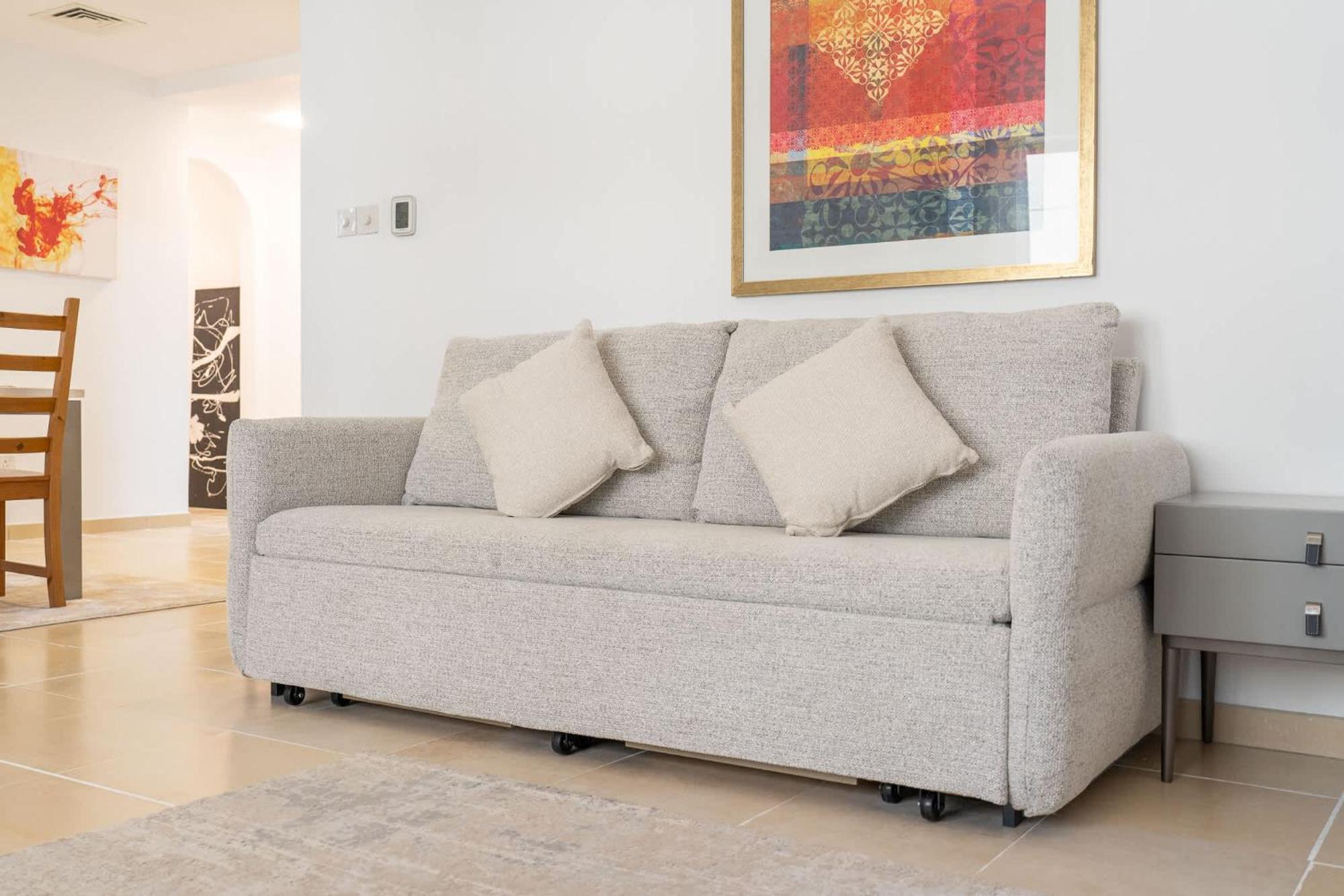 Apartment 2 Bed In Jbr And Stylish