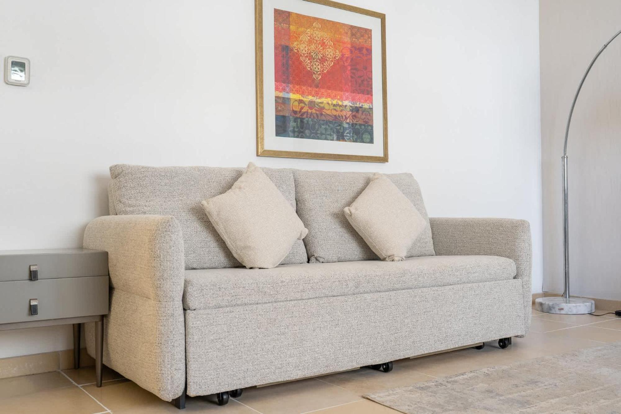 Apartment 2 Bed In Jbr And Stylish Dubai