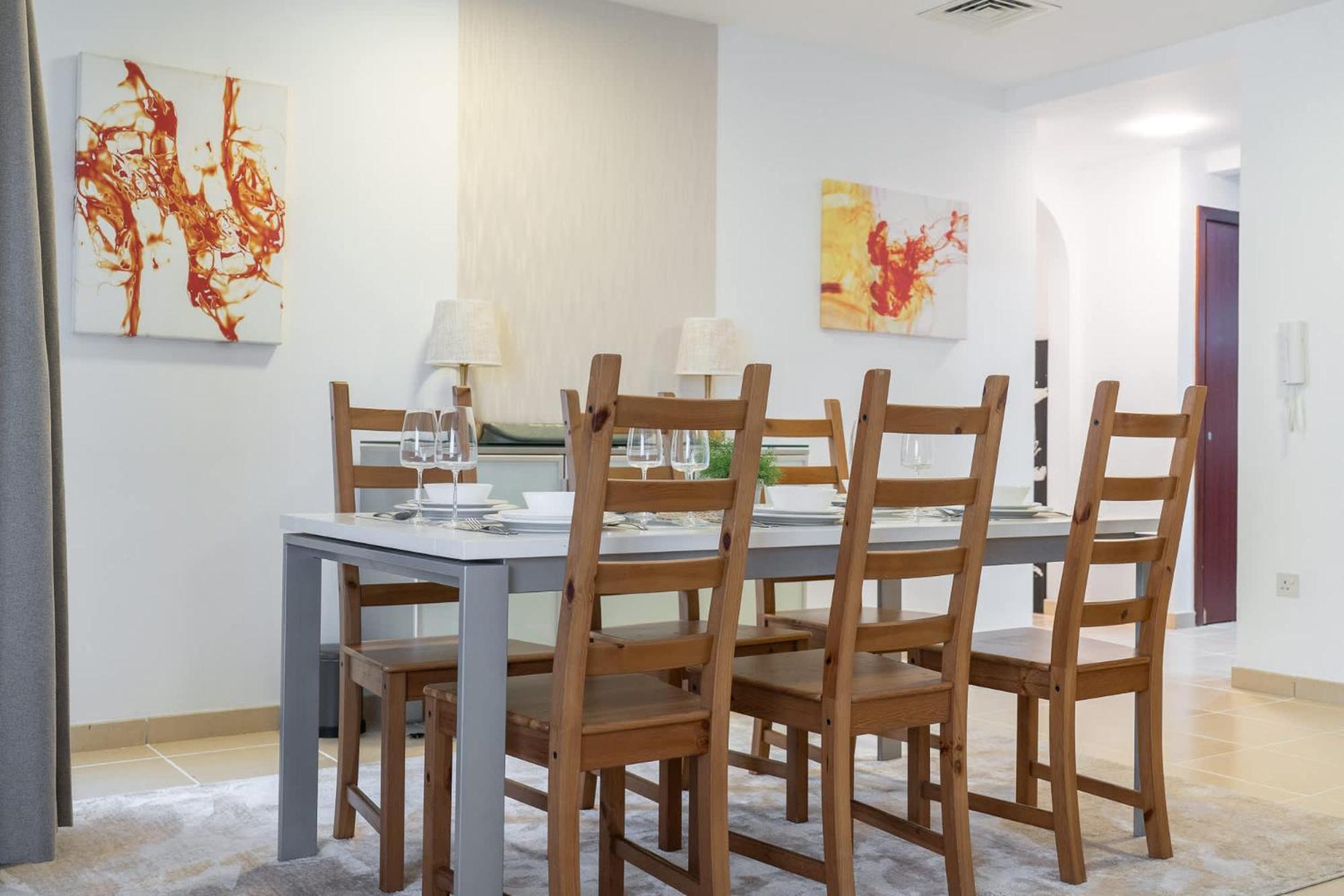Apartment 2 Bed In Jbr And Stylish