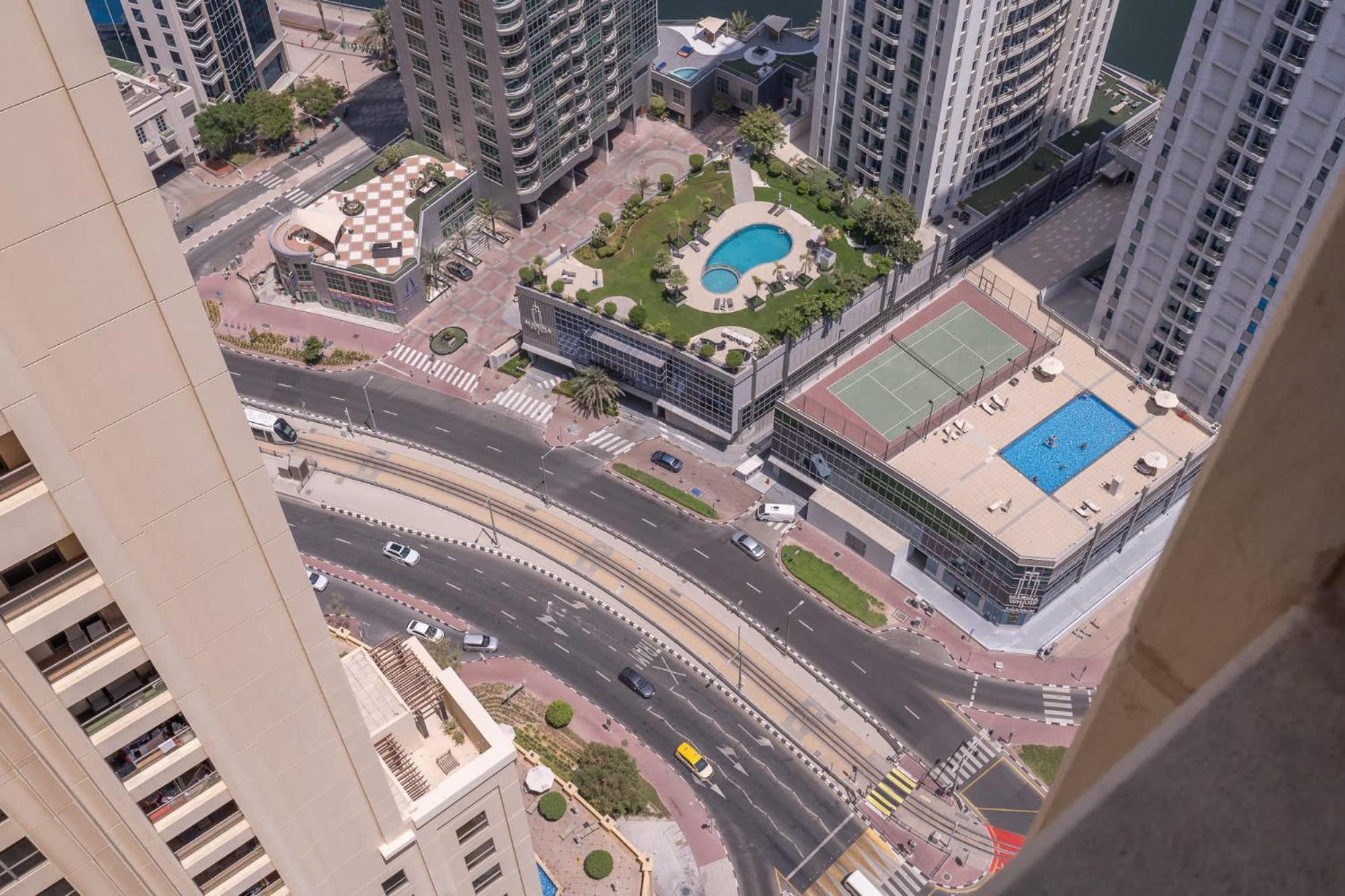 Apartment 2 Bed In Jbr And Stylish Dubai