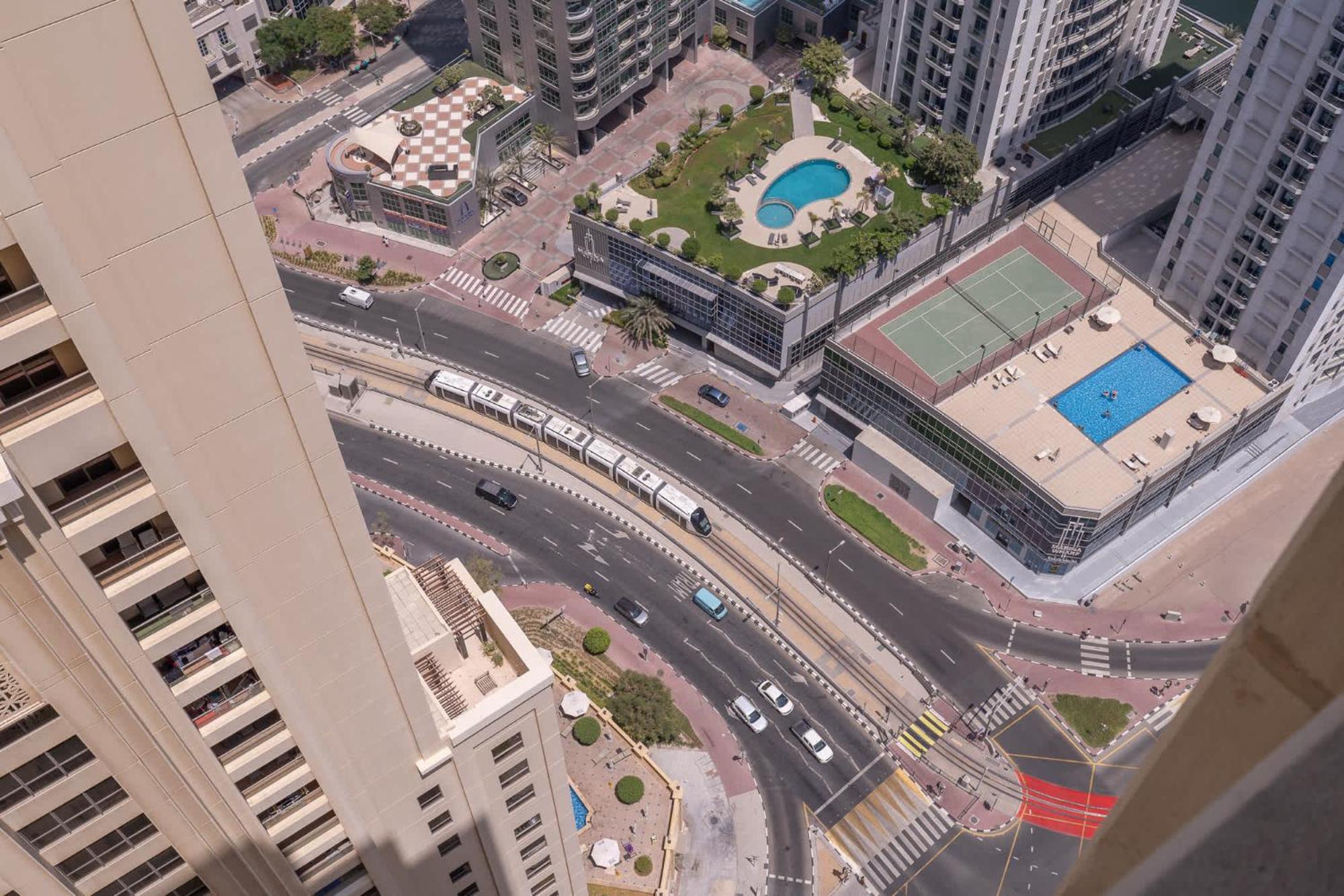 2 Bed In Jbr And Stylish Dubai