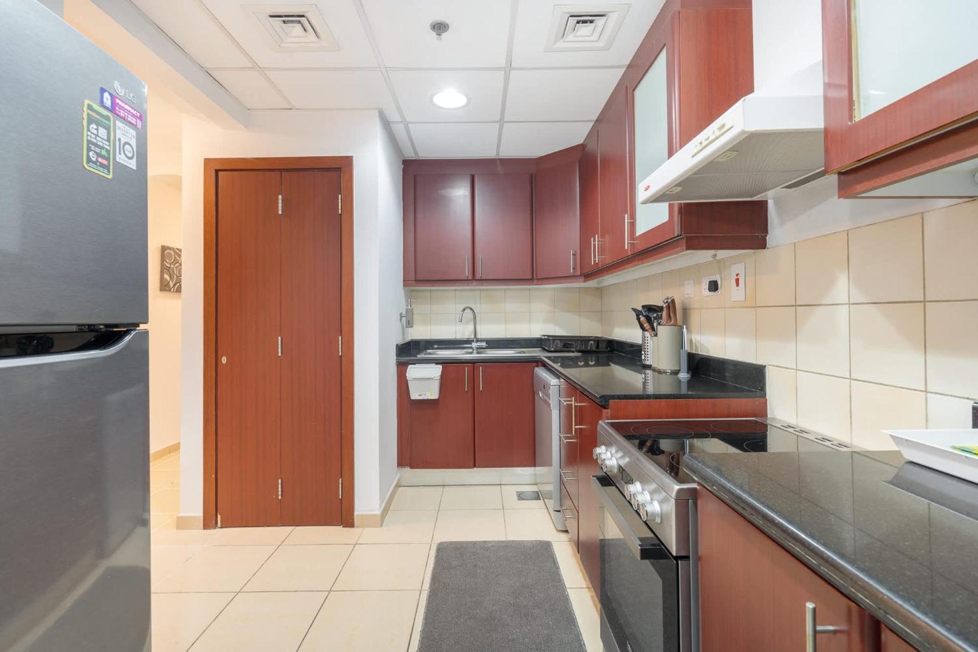 Apartment 2 Bed In Jbr And Stylish *