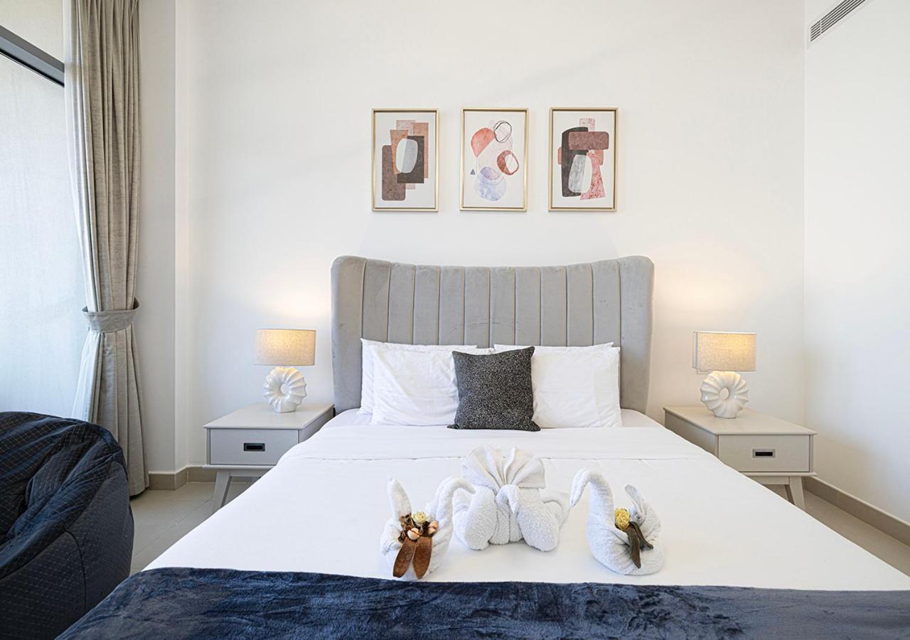 Magnificent 4 Bedroom Apartment, Bellevue Tower Daire *