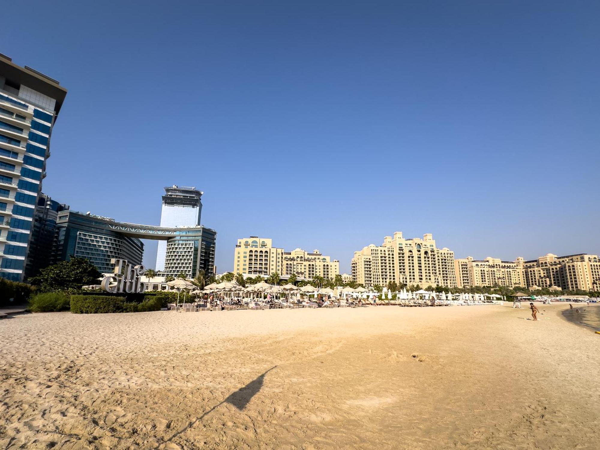 Beachfront On The Palm Jumeirah With Amazing View Rooftop Infinity Pool Apartment Dubai