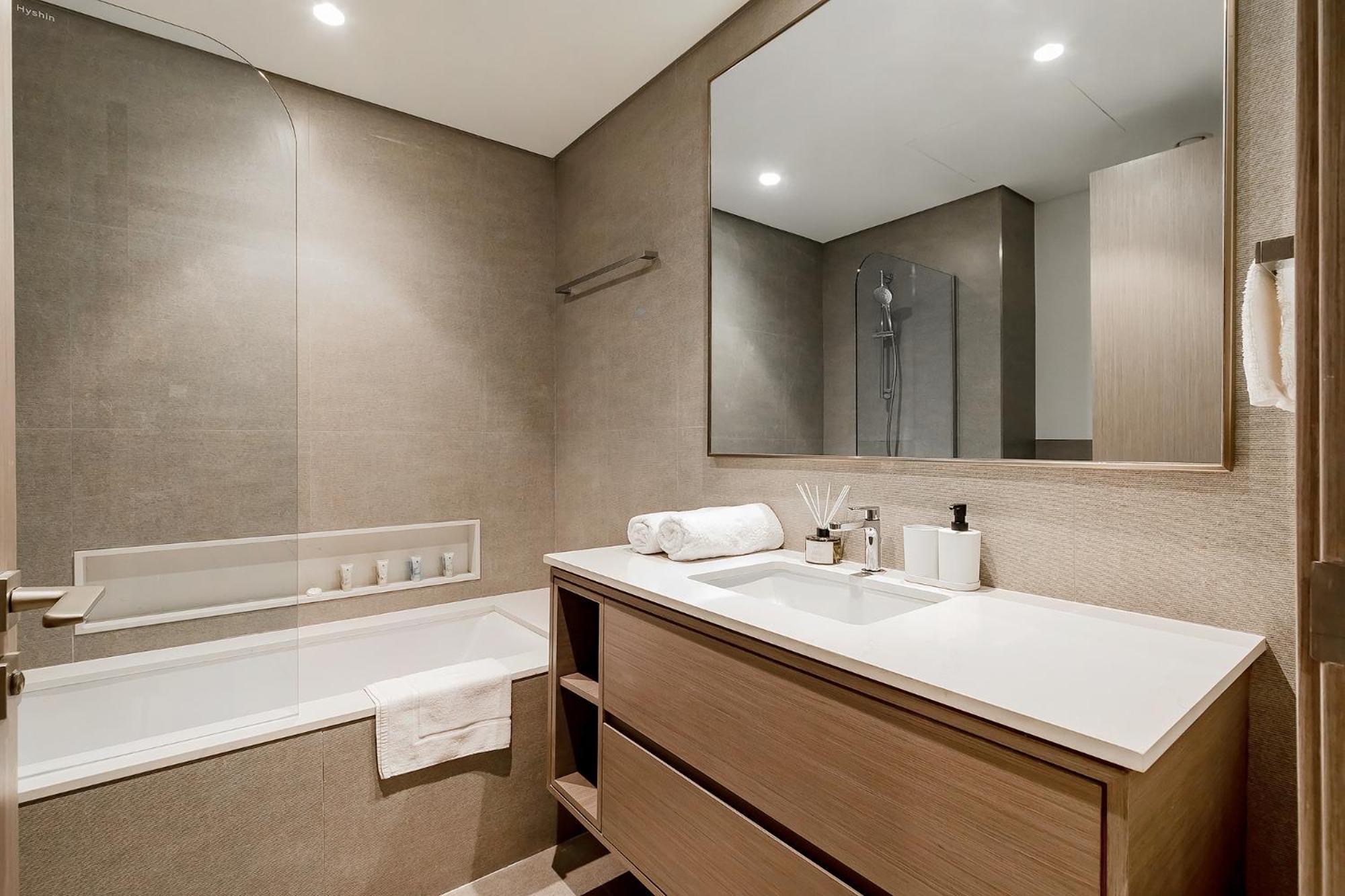 Apartment Prime Burj Khalifa&fountain Views 2 Bdr