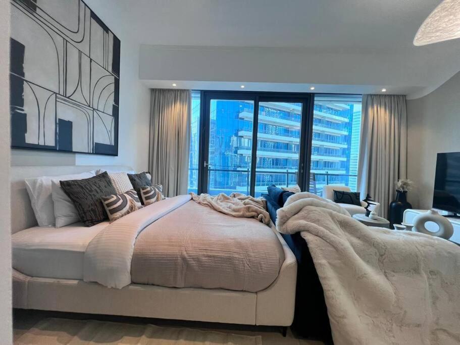 The Smart Concierge - Silverene Dubai