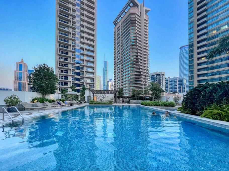The Smart Concierge - Silverene Apartment *