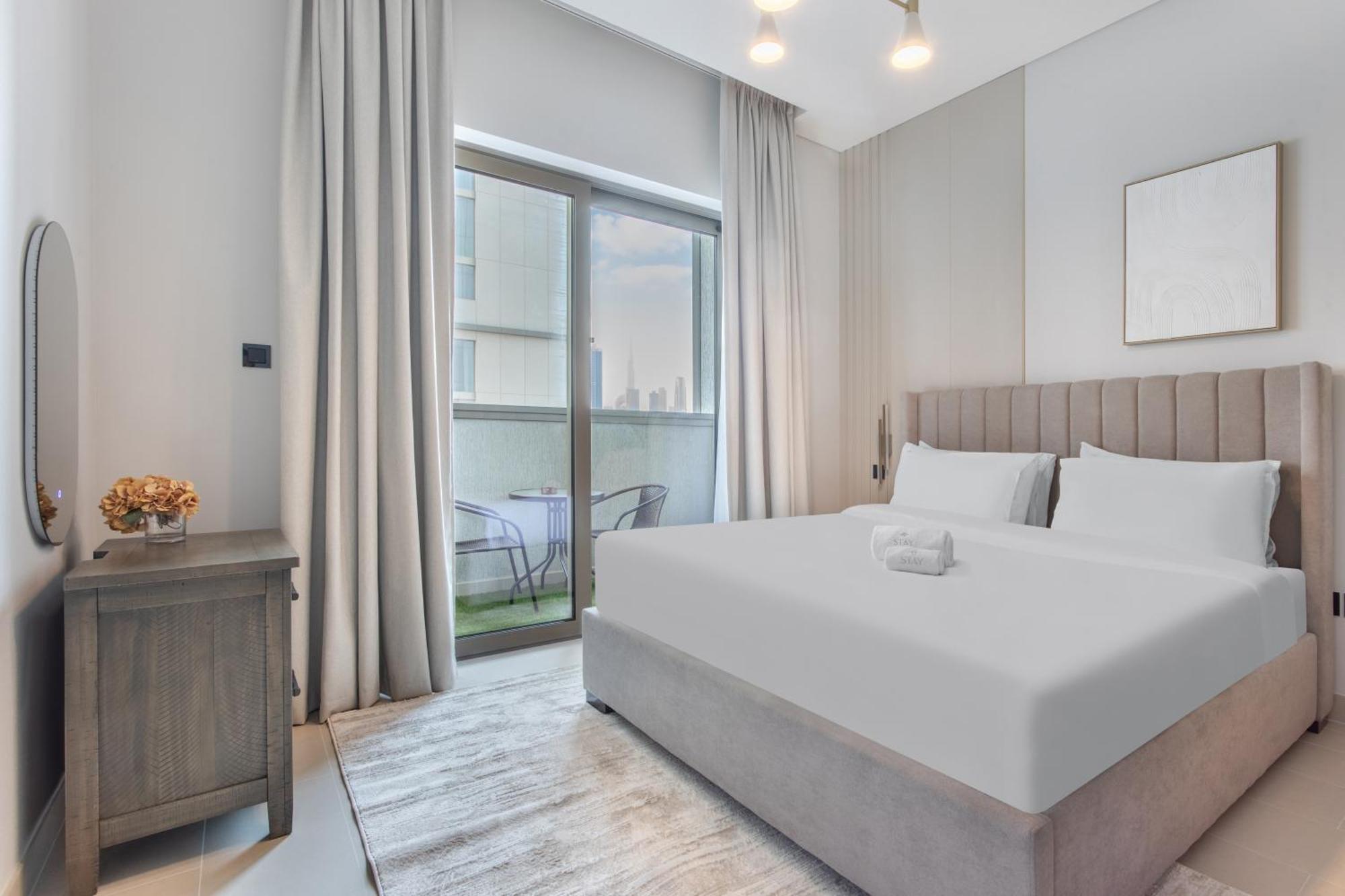 Apartment By Latinem Luxury 2br Cv A813 Near Burj Khalifa *
