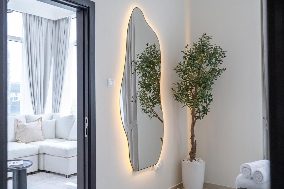 Apartamento Sophisticated 1-bedroom With Skyscrapers View At Botanica Tower