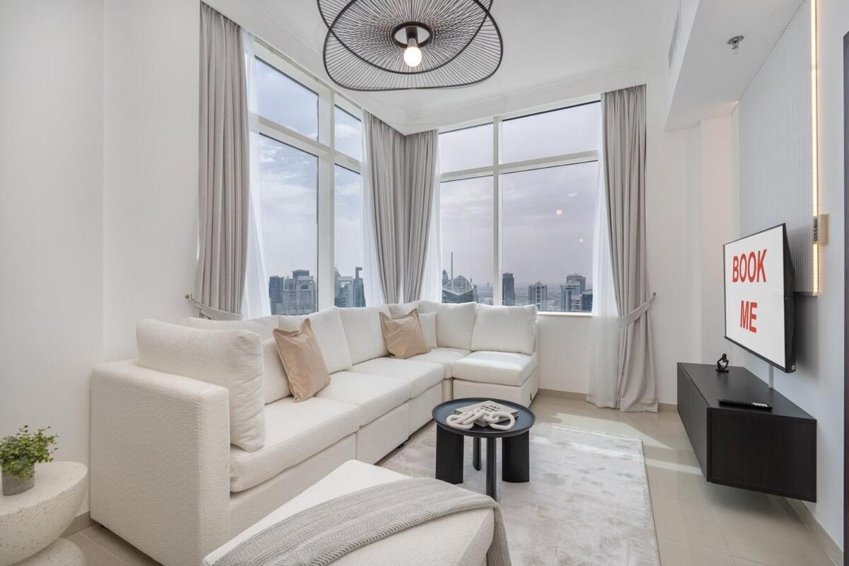Apartamento Sophisticated 1-bedroom With Skyscrapers View At Botanica Tower Dubai