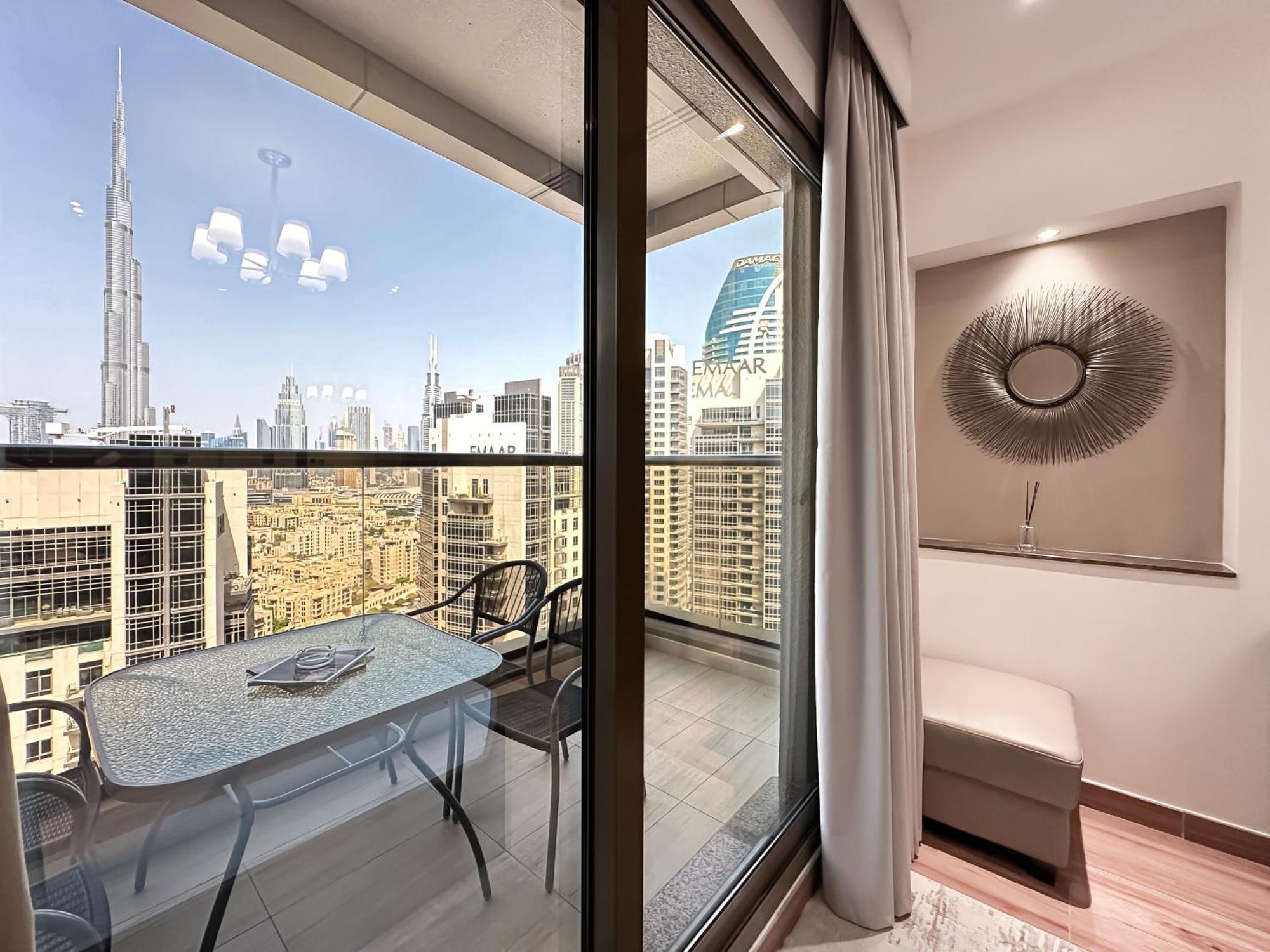 Soaring Heights, 1bdr With Burj Khalifa Views Apartment