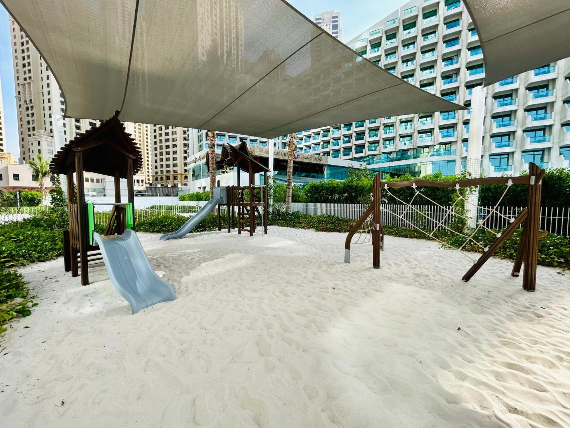La Vie - 2 Bedroom Beachfront Full Sea View In Jbr- From To August Only Monthly Bookings Accepted * Dubai