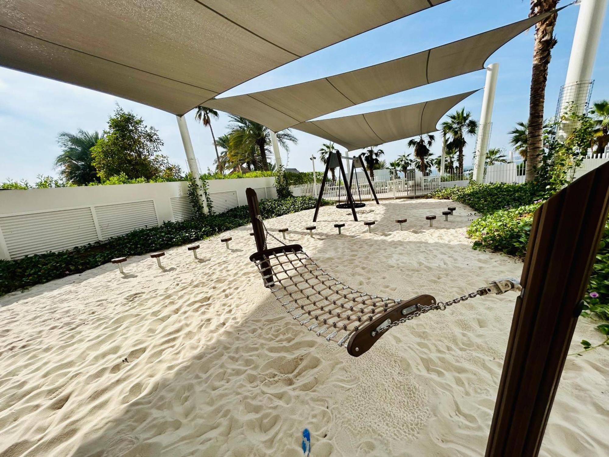 Apartment La Vie - 2 Bedroom Beachfront Full Sea View In Jbr- From To August Only Monthly Bookings Accepted