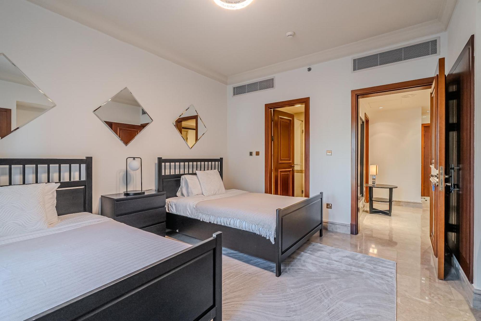 Stylish 2 Bedroom With Maid I Fairmont South I Palm Jumeirah Apartment Dubai