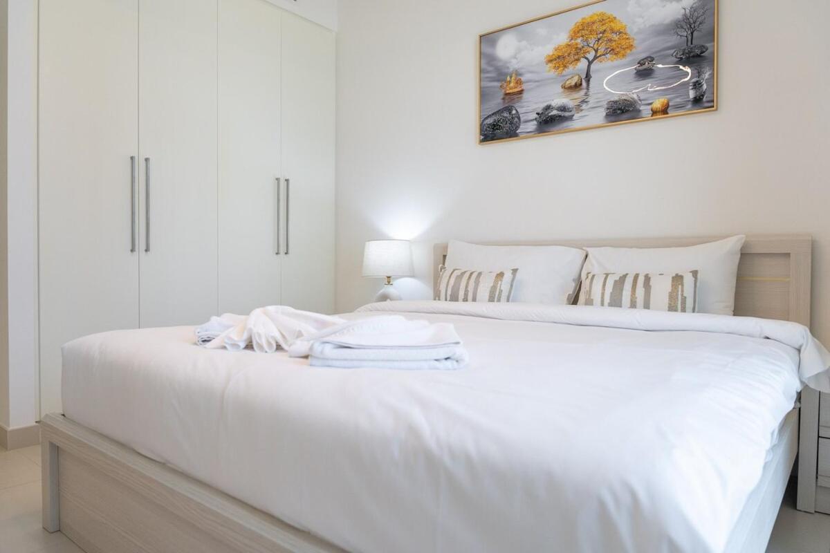 Apartment Awesome 2-bedroom With Iconic Views In Business Bay Dubai