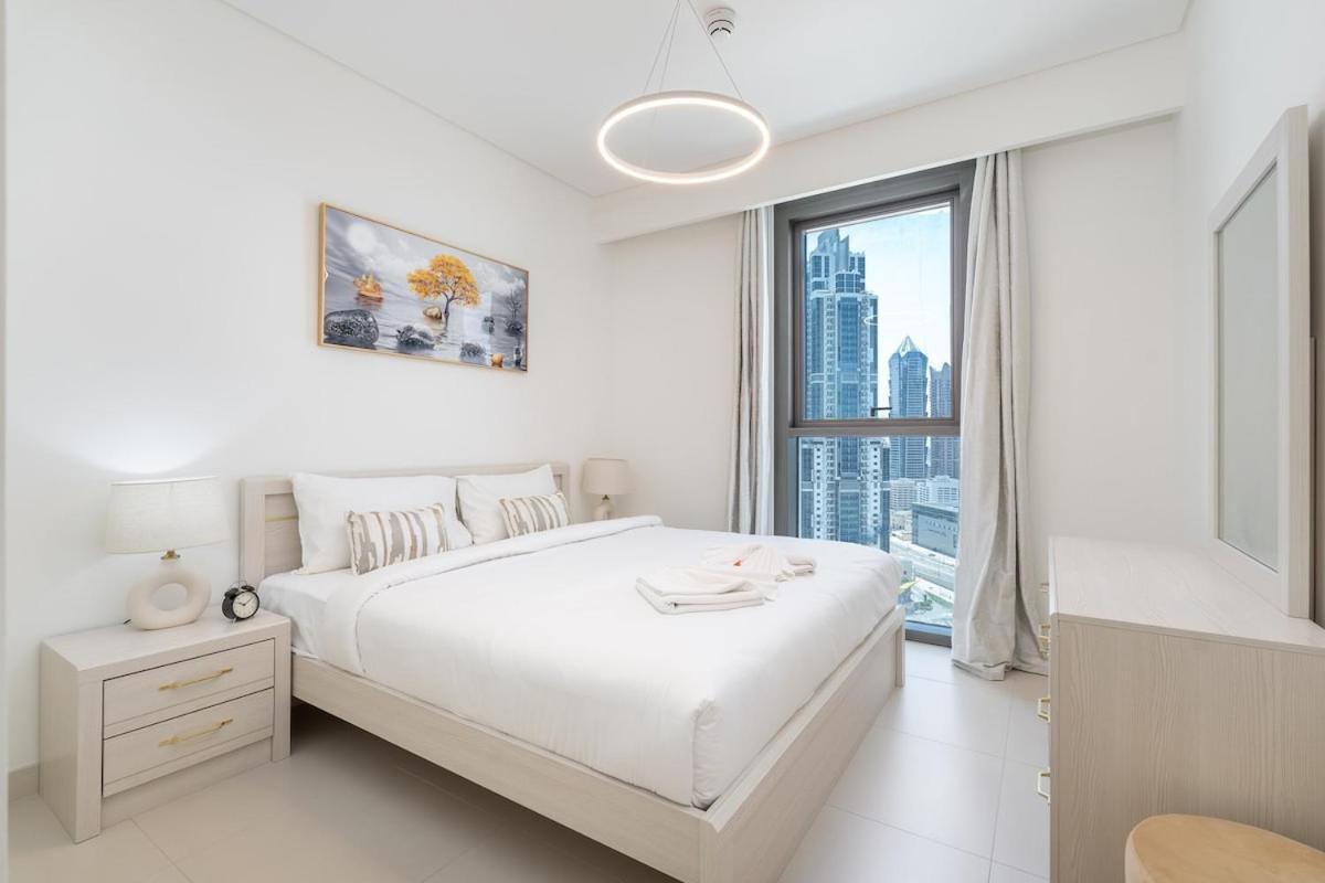 Awesome 2-bedroom With Iconic Views In Business Bay Apartment Dubai