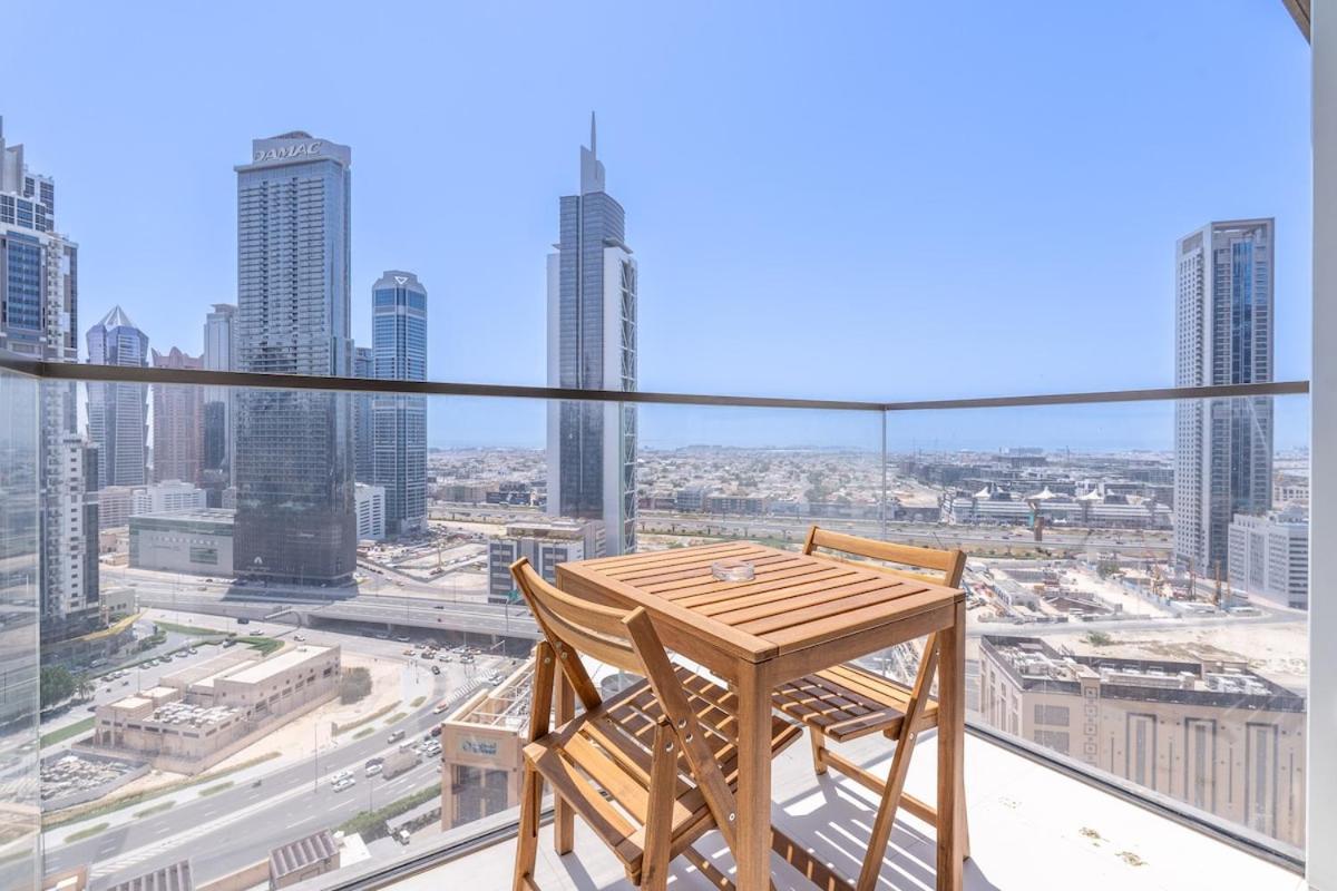 Apartment Awesome 2-bedroom With Iconic Views In Business Bay *