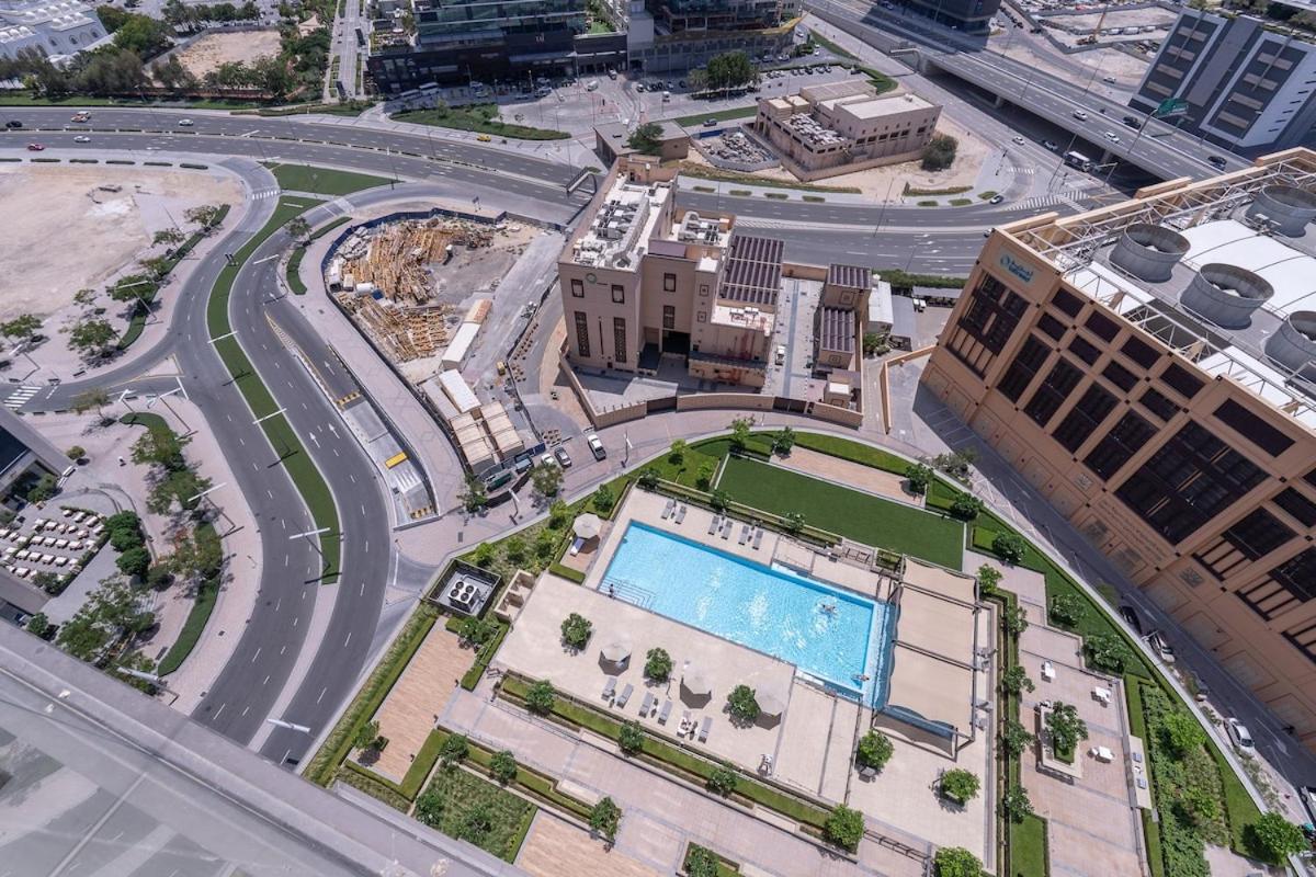 Apartment Awesome 2-bedroom With Iconic Views In Business Bay *