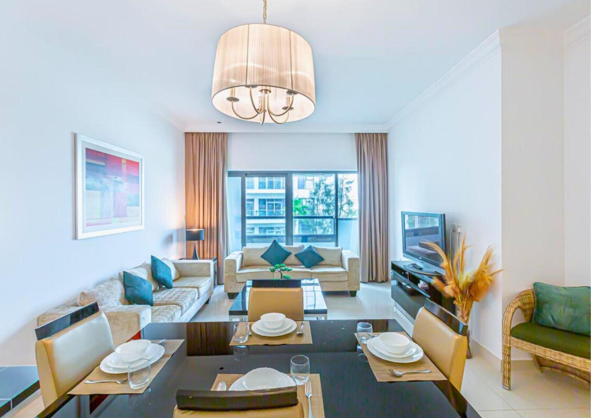 Stylish 2 Bedroom - Business Bay - 502 Dubai
