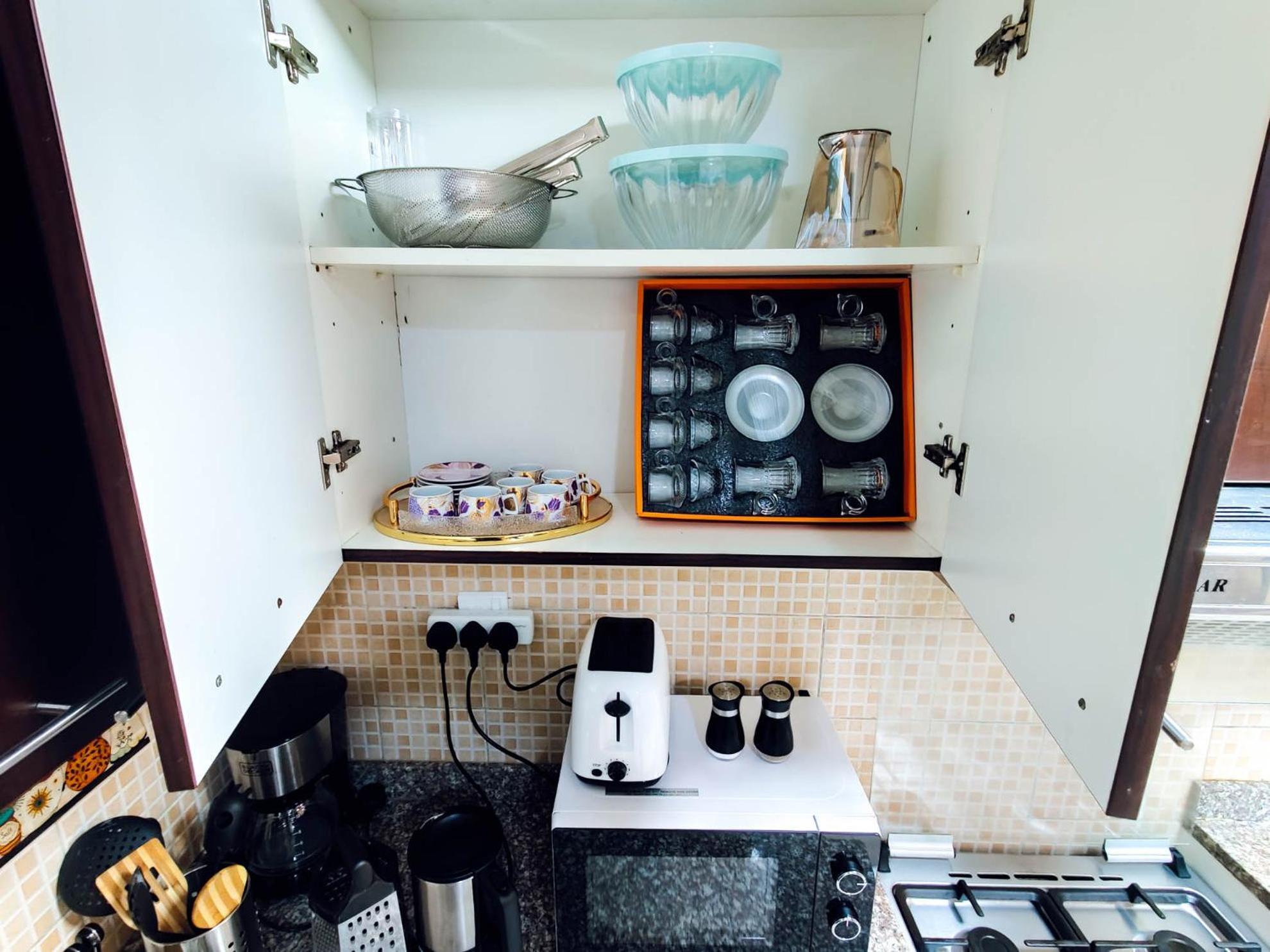 Apartment Elegant Fresh 1br With Heated Pool, Just Steps From Mall, Restaurants & Fitness Center *