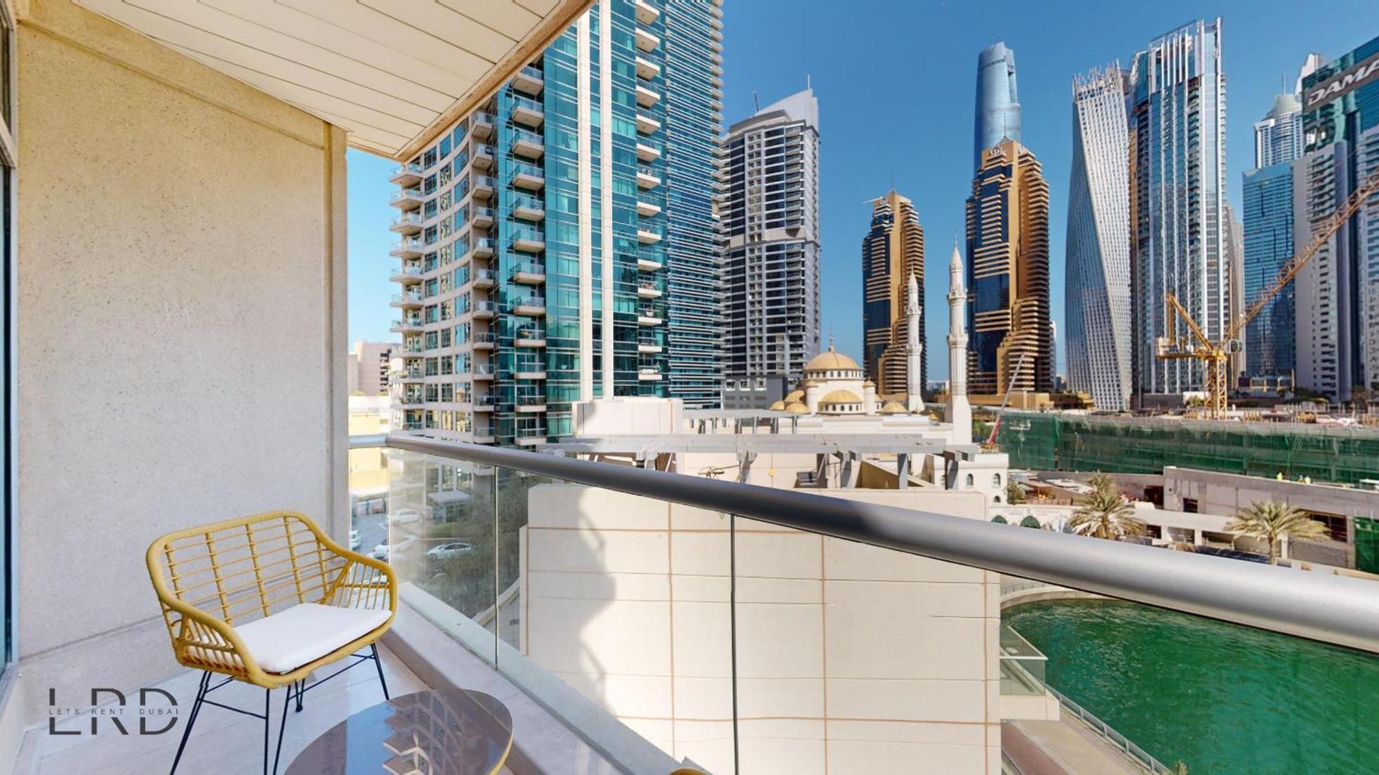 Luxurious With Marina Views Dubai