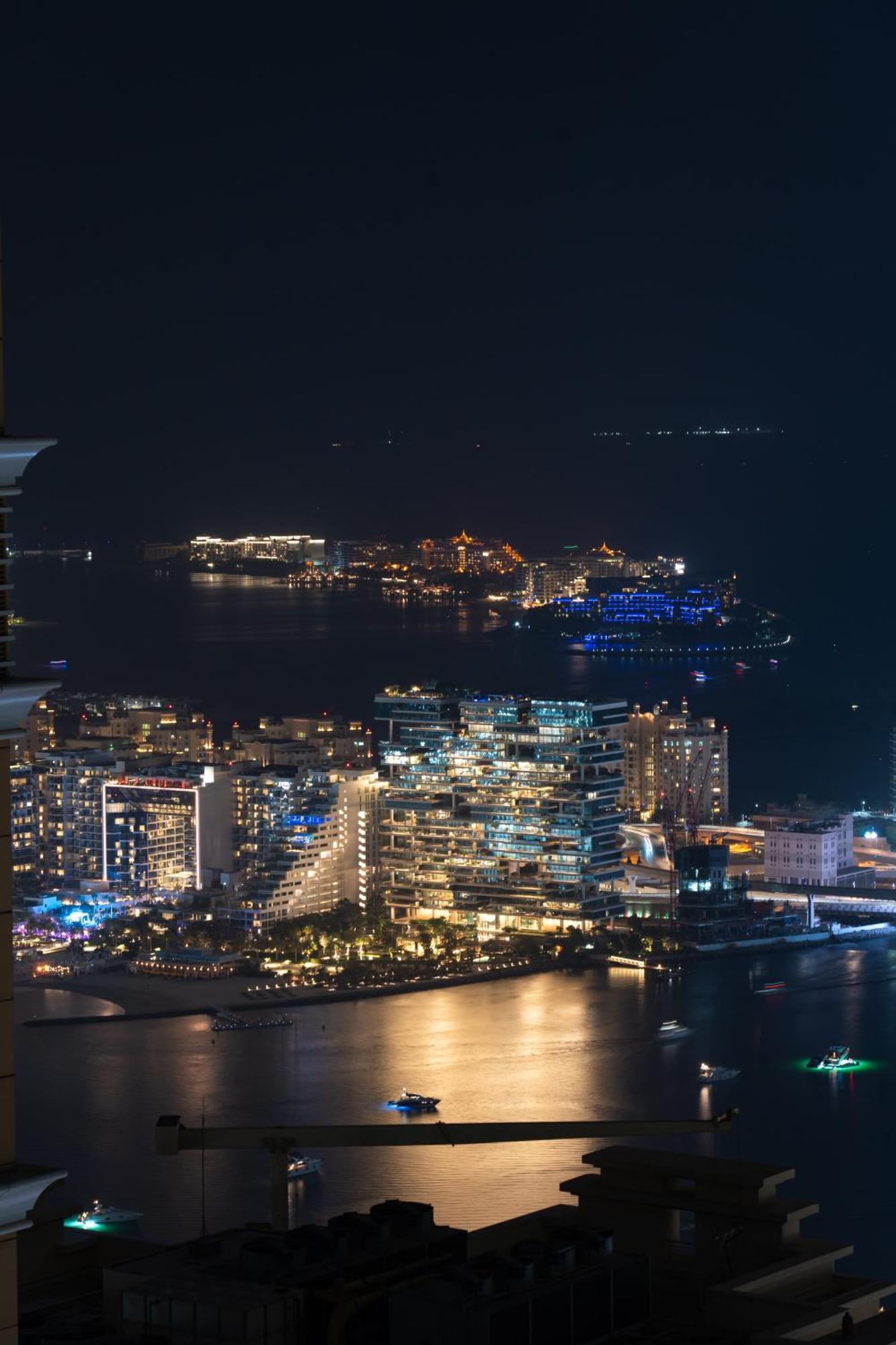 Dhostels - Marina Palm View * Dubai