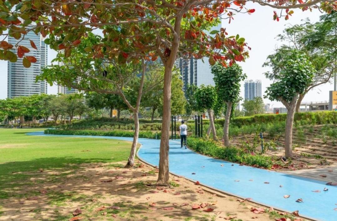 Stunning - High Floor - Canal View Dubai