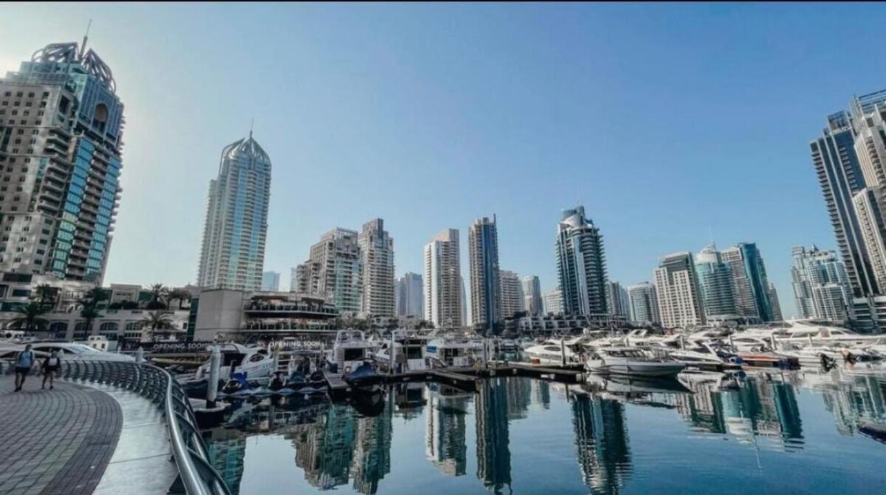 Astonishing Full Palm View -3br -dubai Marina, Uae Dubai