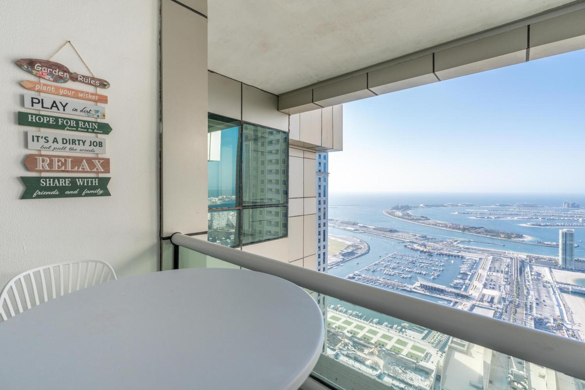 Apartment Astonishing Full Palm View -3br -dubai Marina, Uae