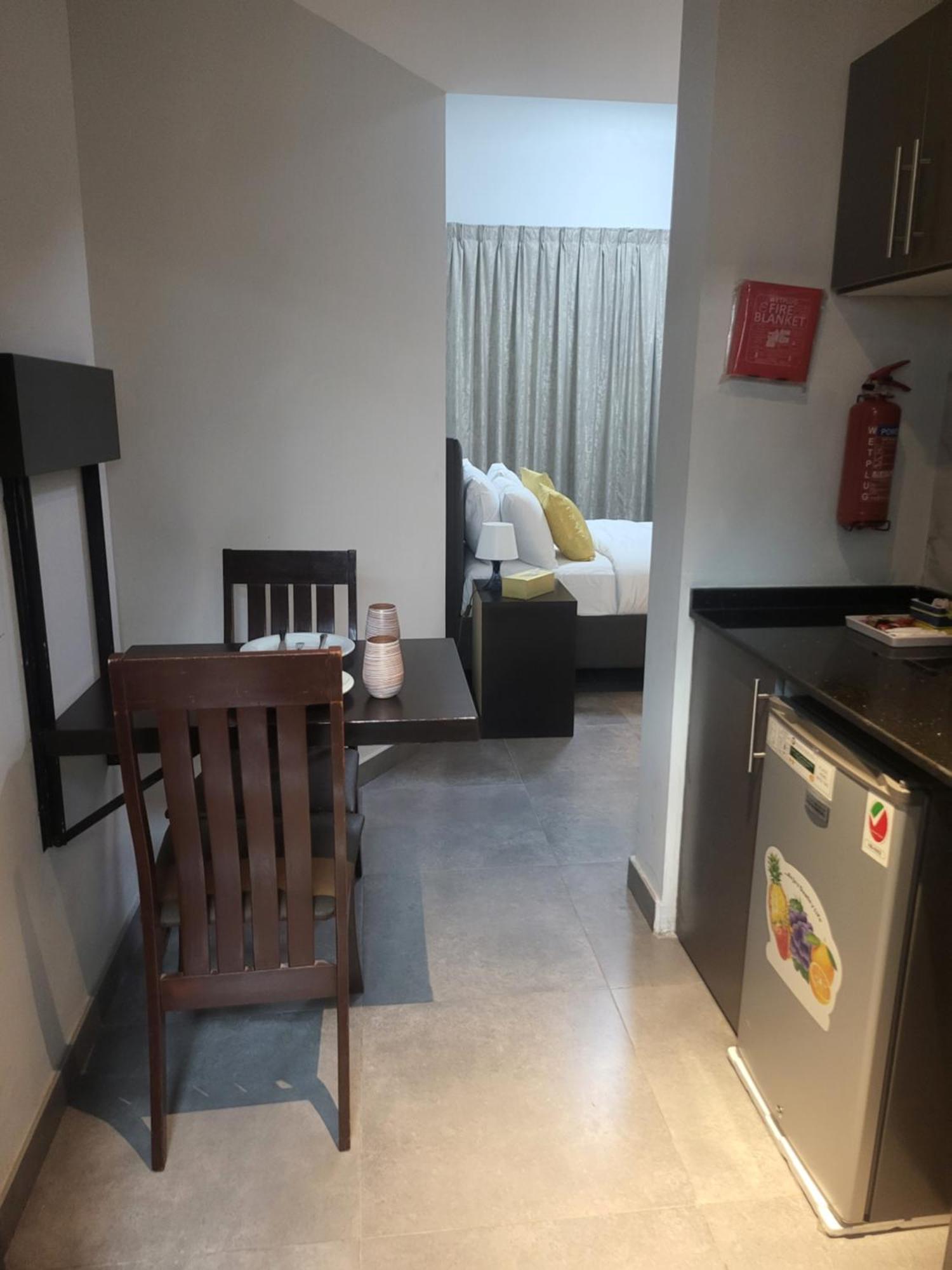 Ista Llc Homestay *