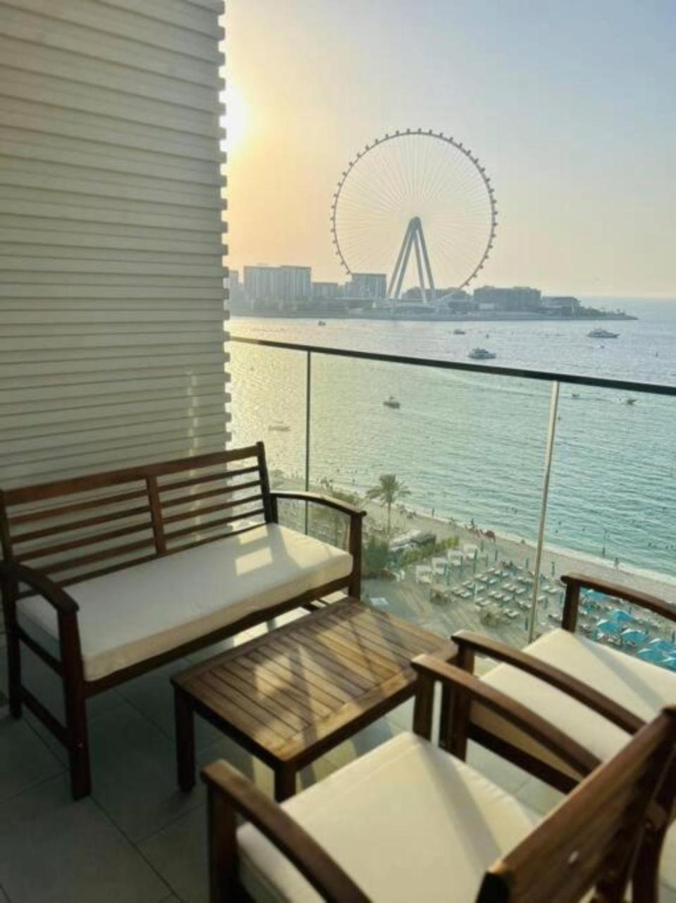 La Vie - 2 Bedroom Beachfront Full Sea View In Jbr- From To August Only Monthly Bookings Accepted Apartment