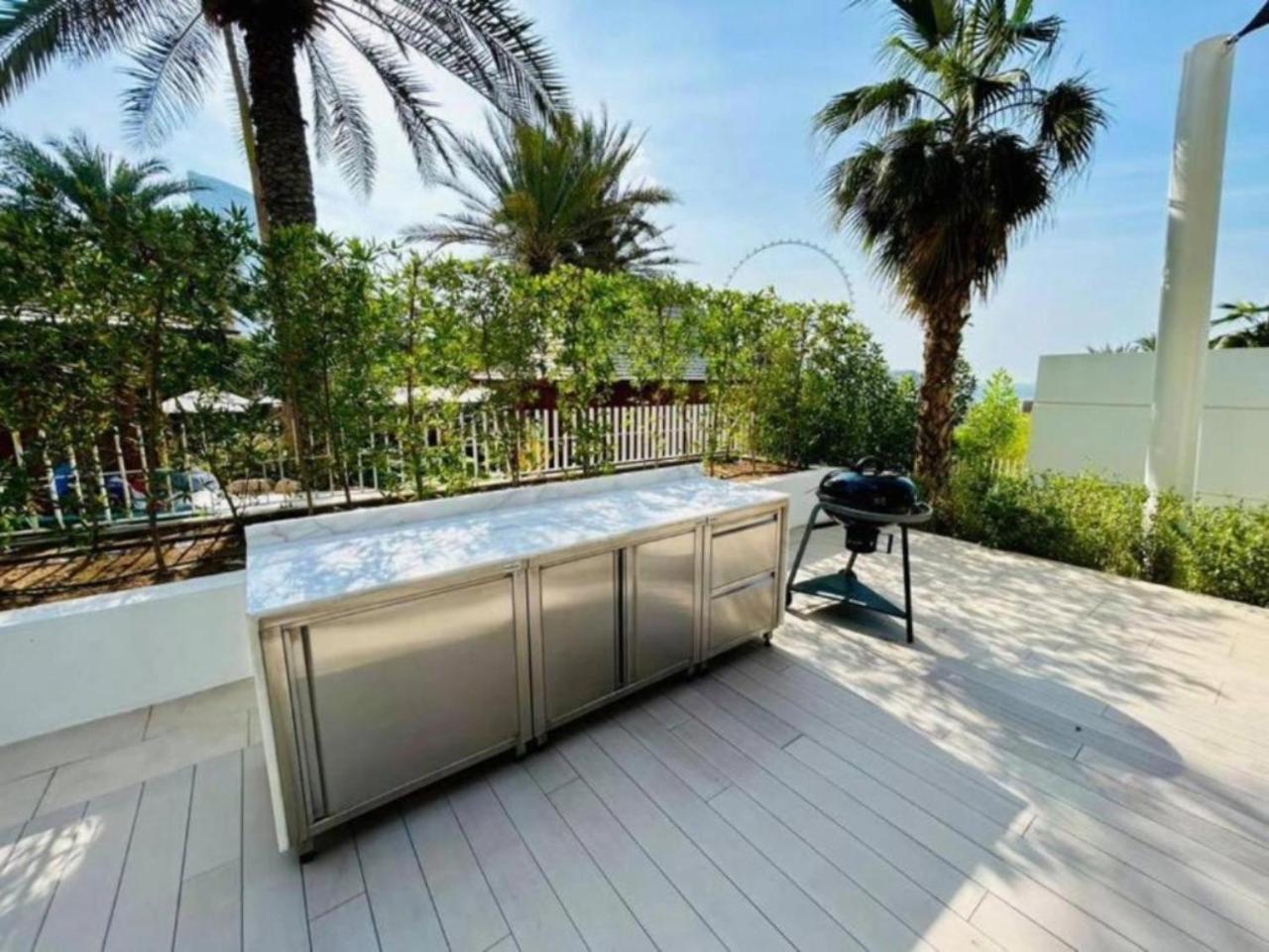 Apartment La Vie - 2 Bedroom Beachfront Full Sea View In Jbr- From To August Only Monthly Bookings Accepted *