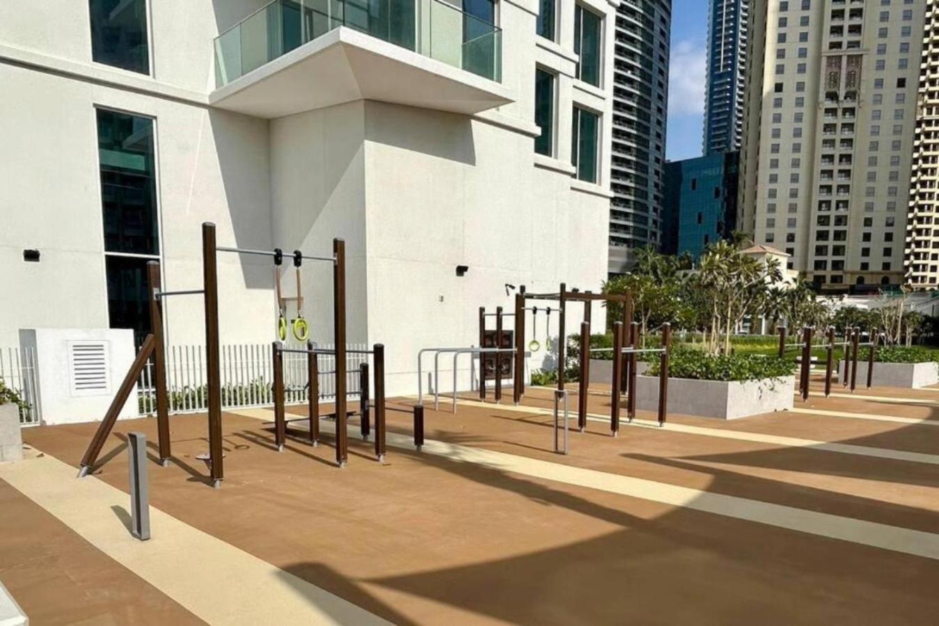 La Vie - 2 Bedroom Beachfront Full Sea View In Jbr- From To August Only Monthly Bookings Accepted * Dubai
